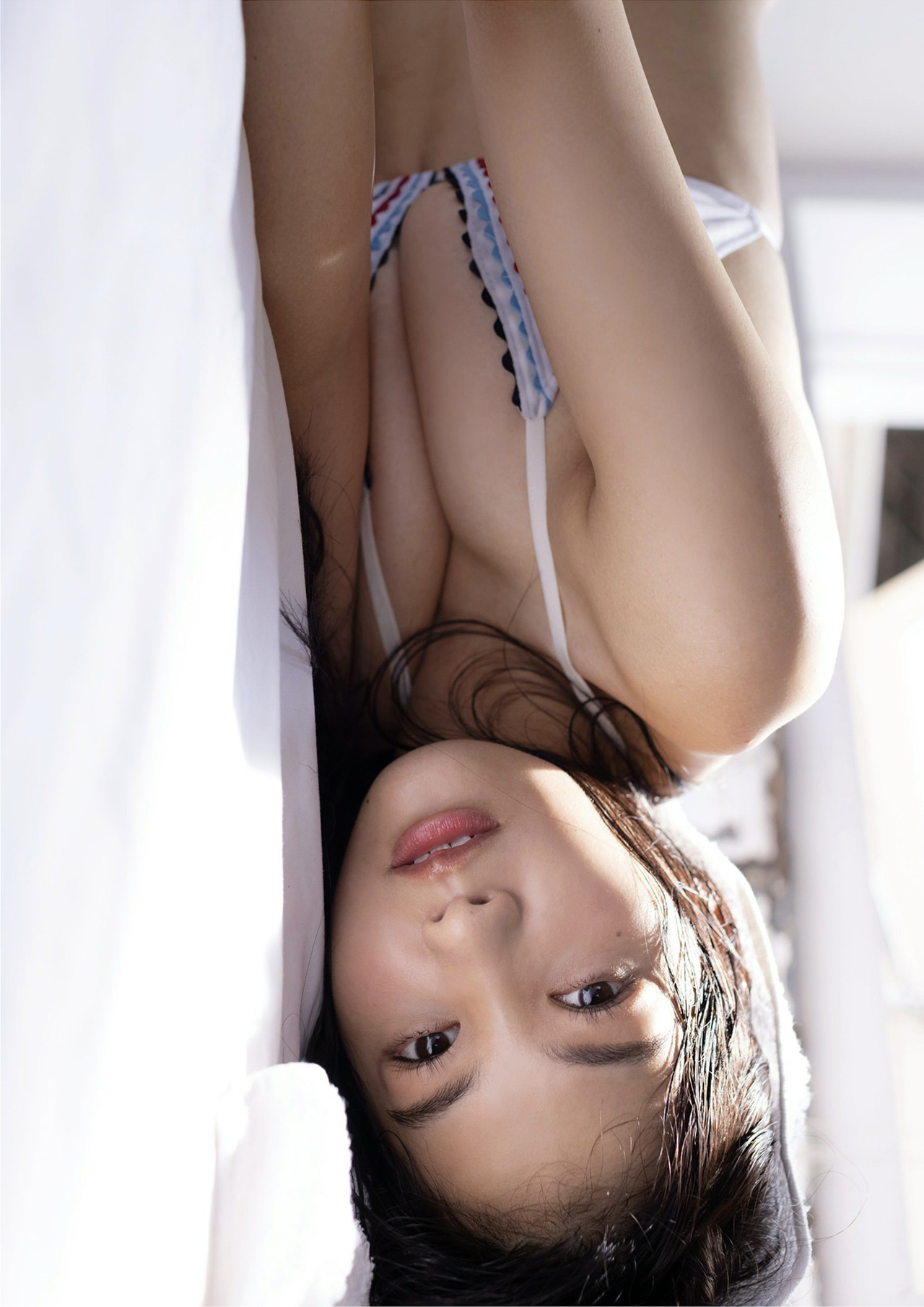 Haruna Yoshizawa 吉澤遥奈, BRODYデジタル写真集 『Light and Shadow』 Set.03