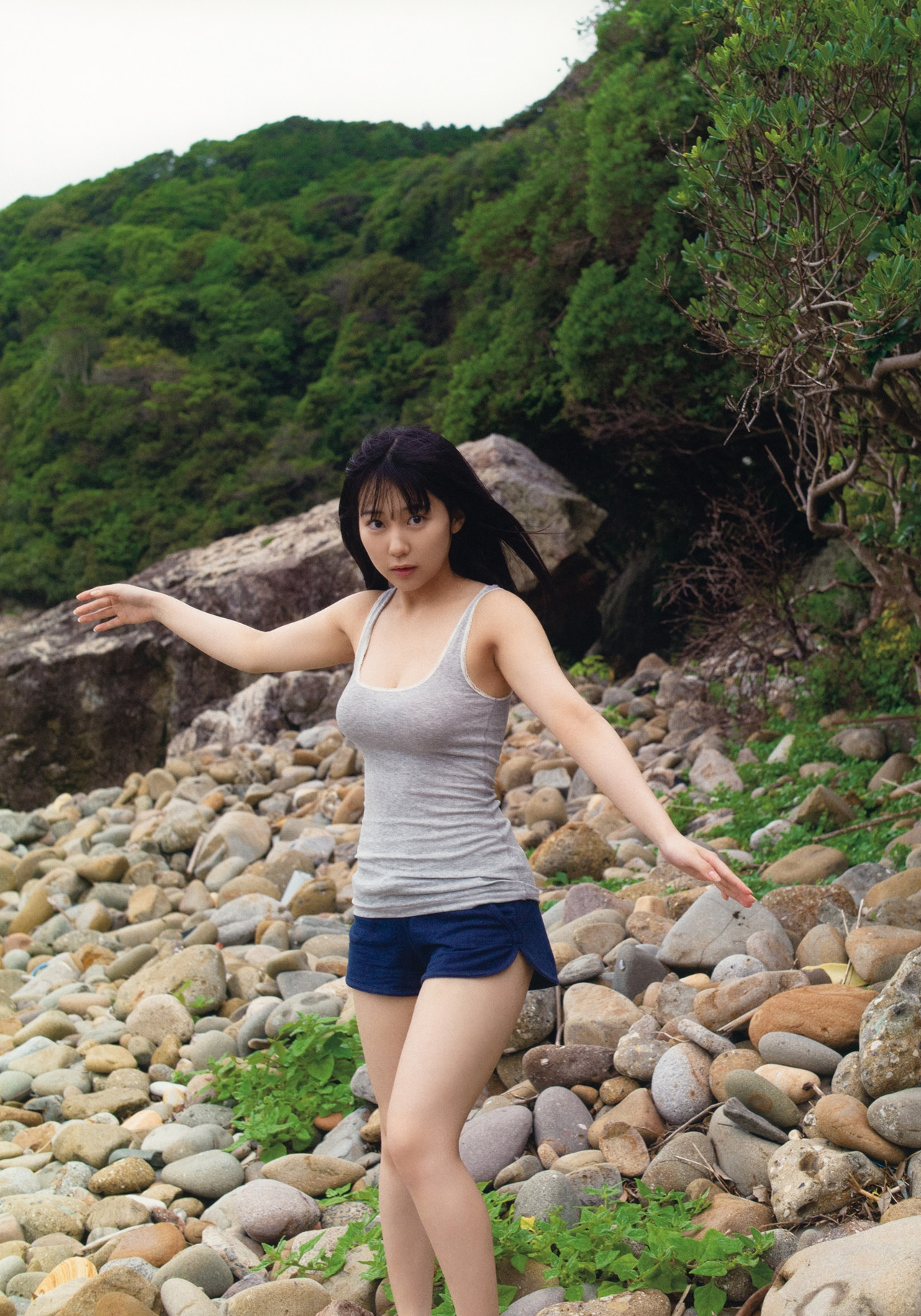 Miku Tanaka 田中美久, 1st写真集 「1／2少女」 Set.02