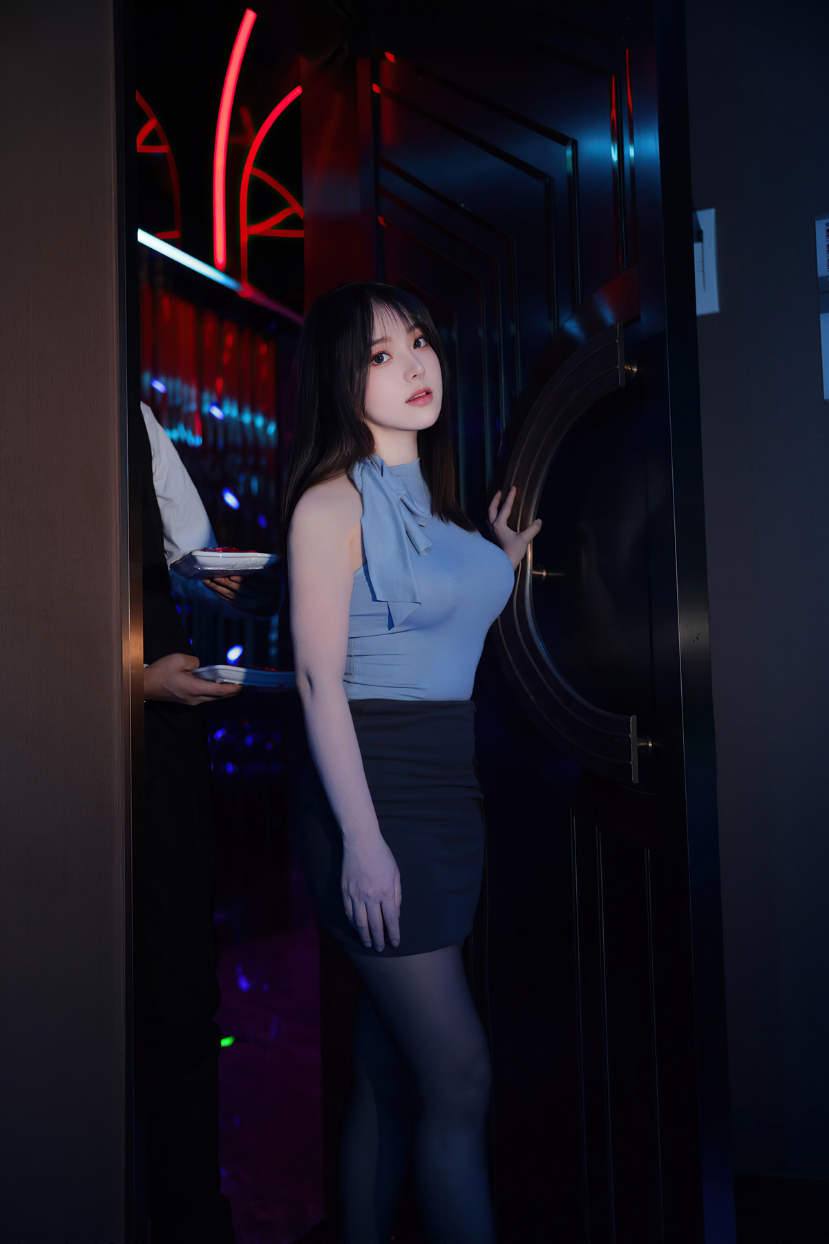 XiuRen秀人网 No.8402 豆瓣酱DouBanJiang