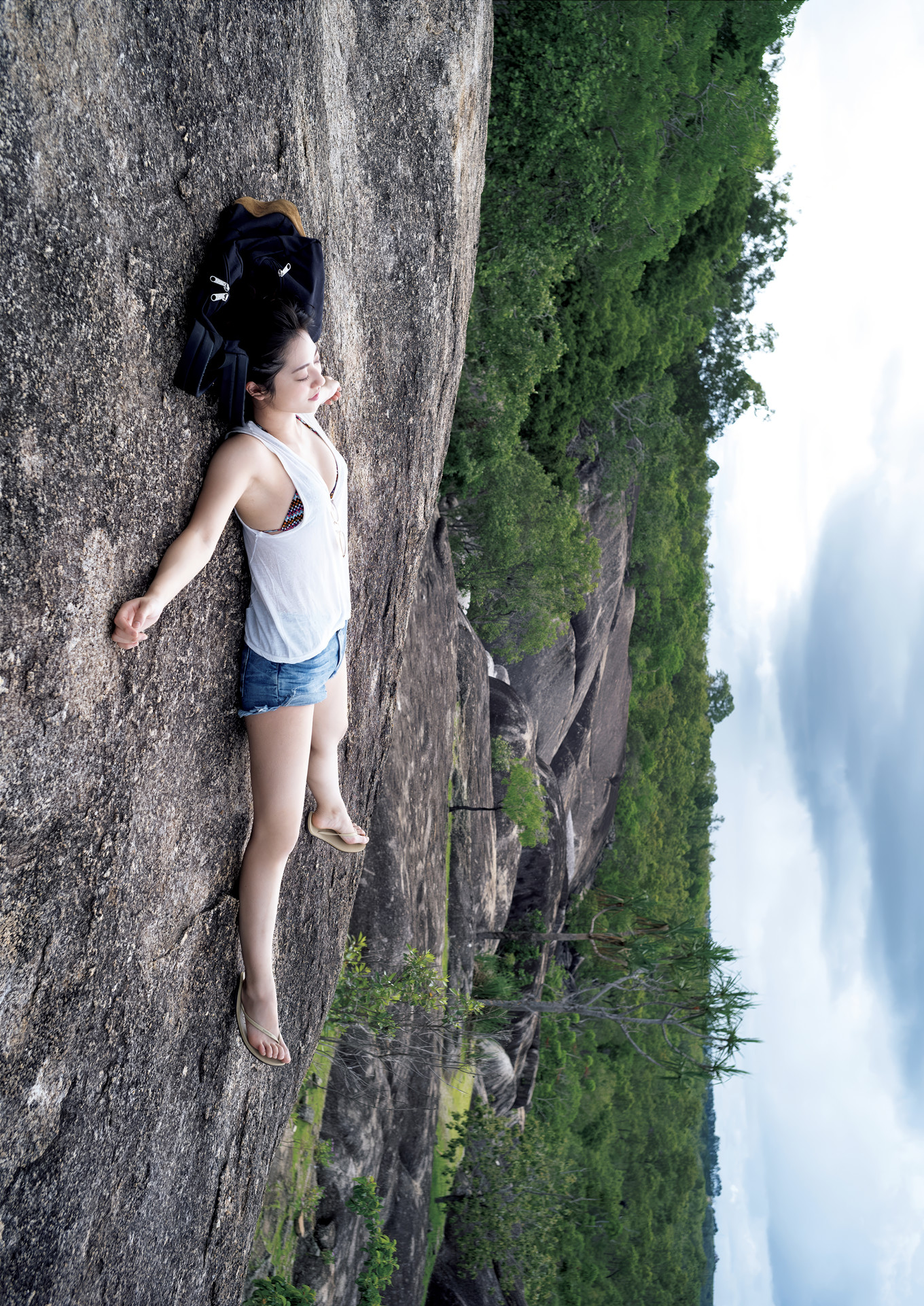 Kazusa Okuyama 奥山かずさ, 1st写真集 「かずさ」 Set.03