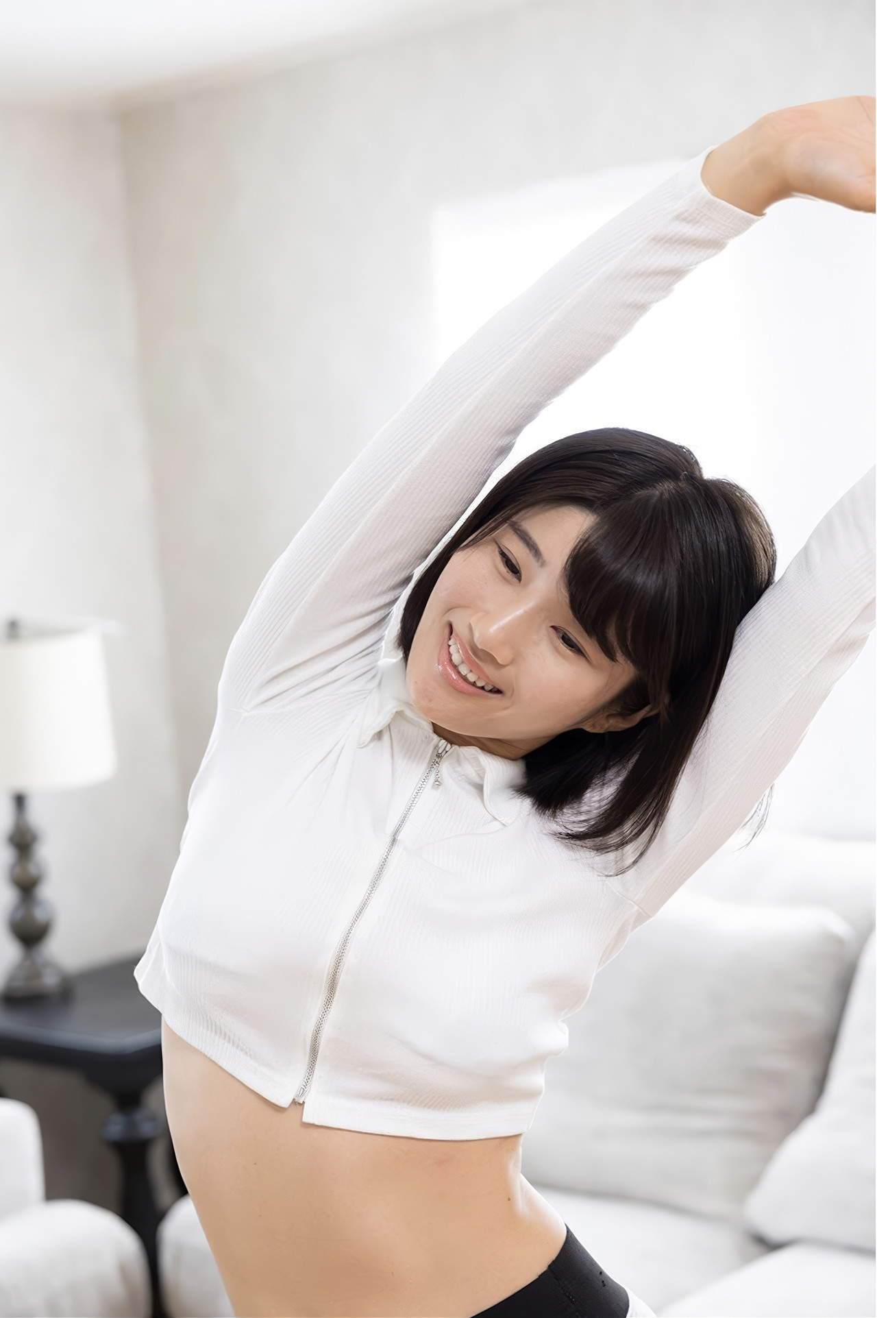 Asami Yuzuki 浅海ゆづき, 写真集 美ボディアイドル 「甘美な秘密」 Set.01