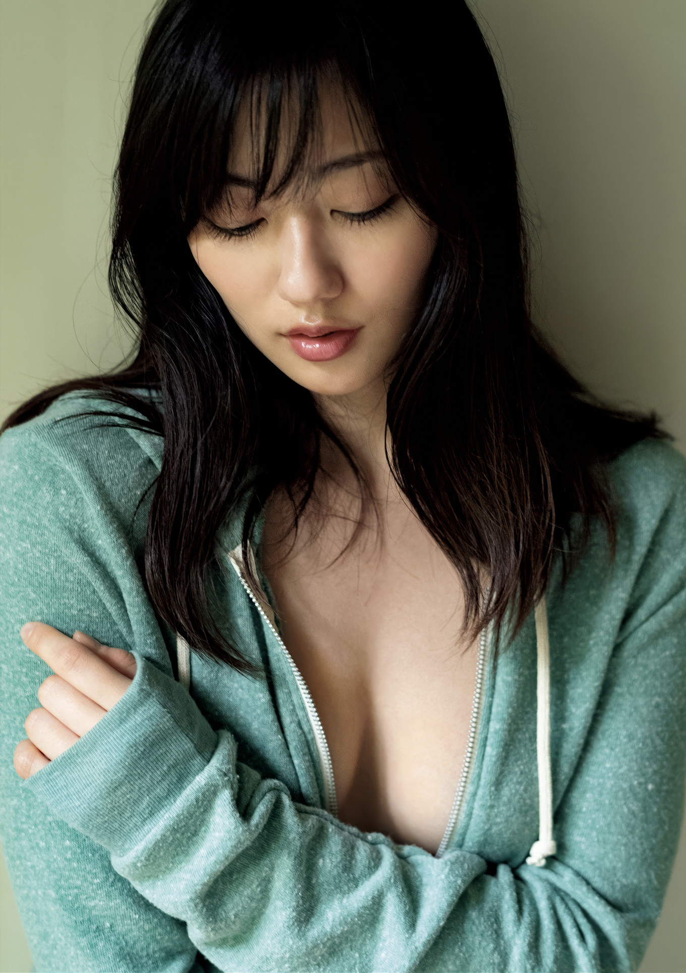 Kazusa Okuyama 奥山かずさ, 1st写真集 「かずさ」 Set.02