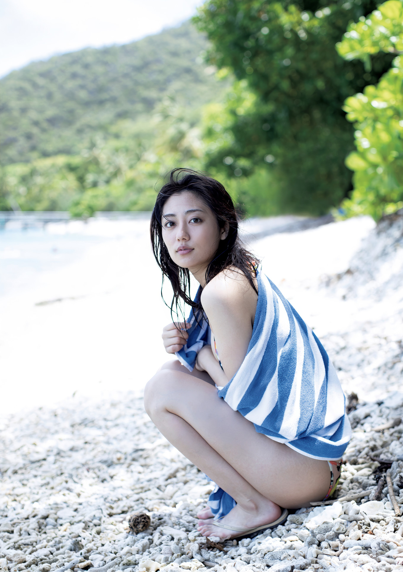Kazusa Okuyama 奥山かずさ, 1st写真集 「かずさ」 Set.02