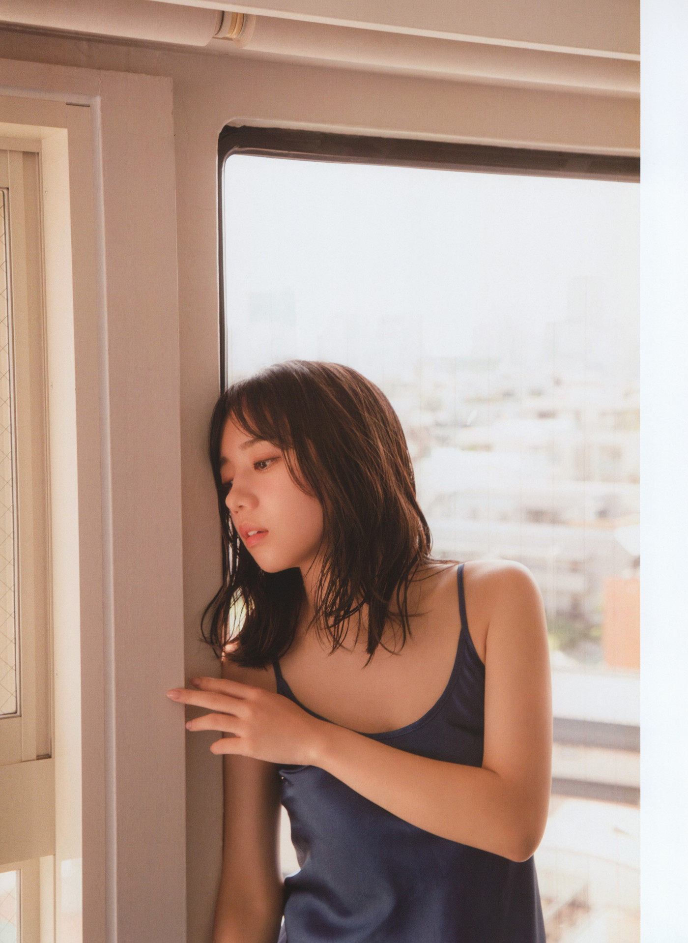 Kyoko Saito 齊藤京子, WHITE Graph 009 Set.02