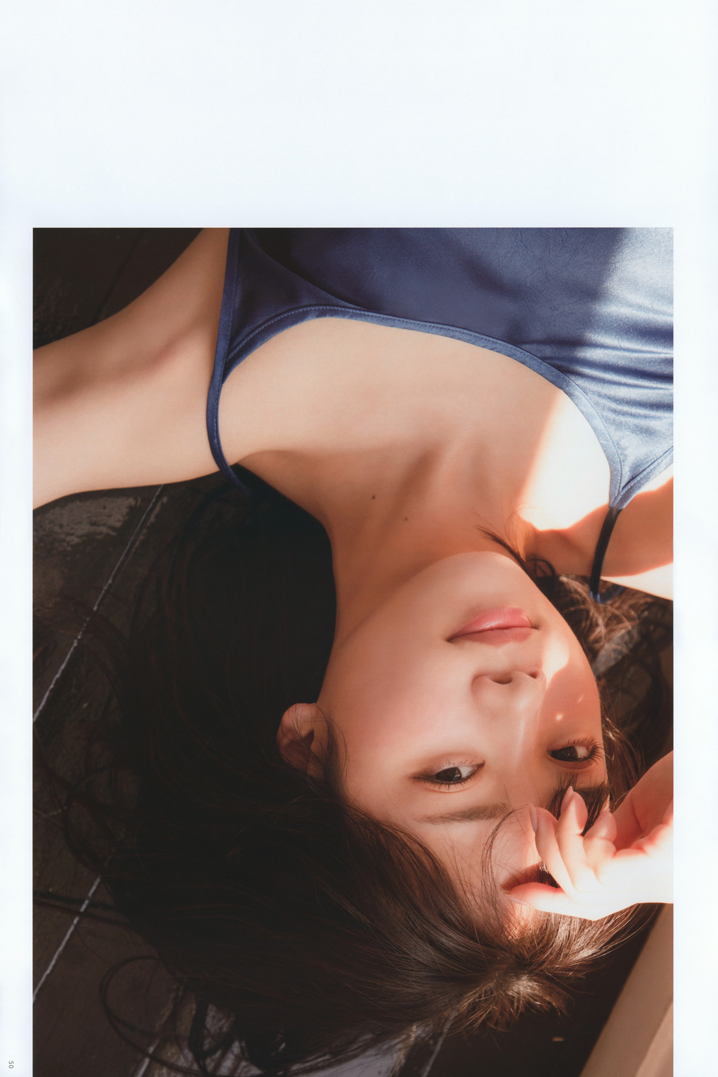 Kyoko Saito 齊藤京子, WHITE Graph 009 Set.02