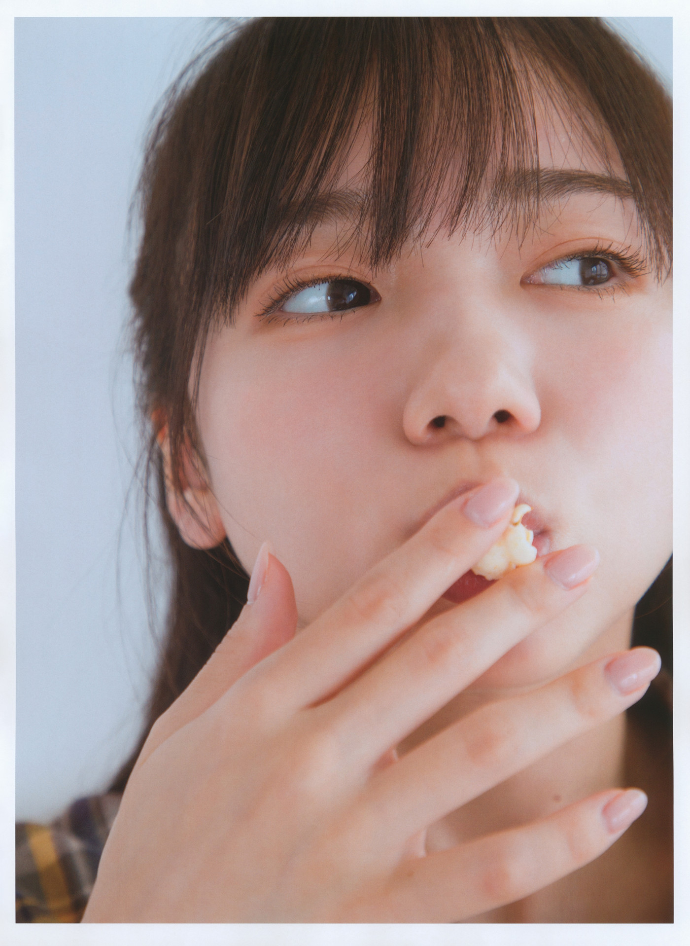 Kyoko Saito 齊藤京子, WHITE Graph 009 Set.02