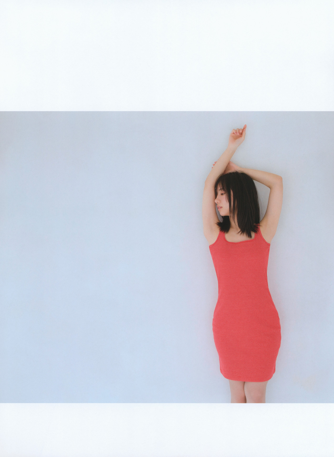 Kyoko Saito 齊藤京子, WHITE Graph 009 Set.02