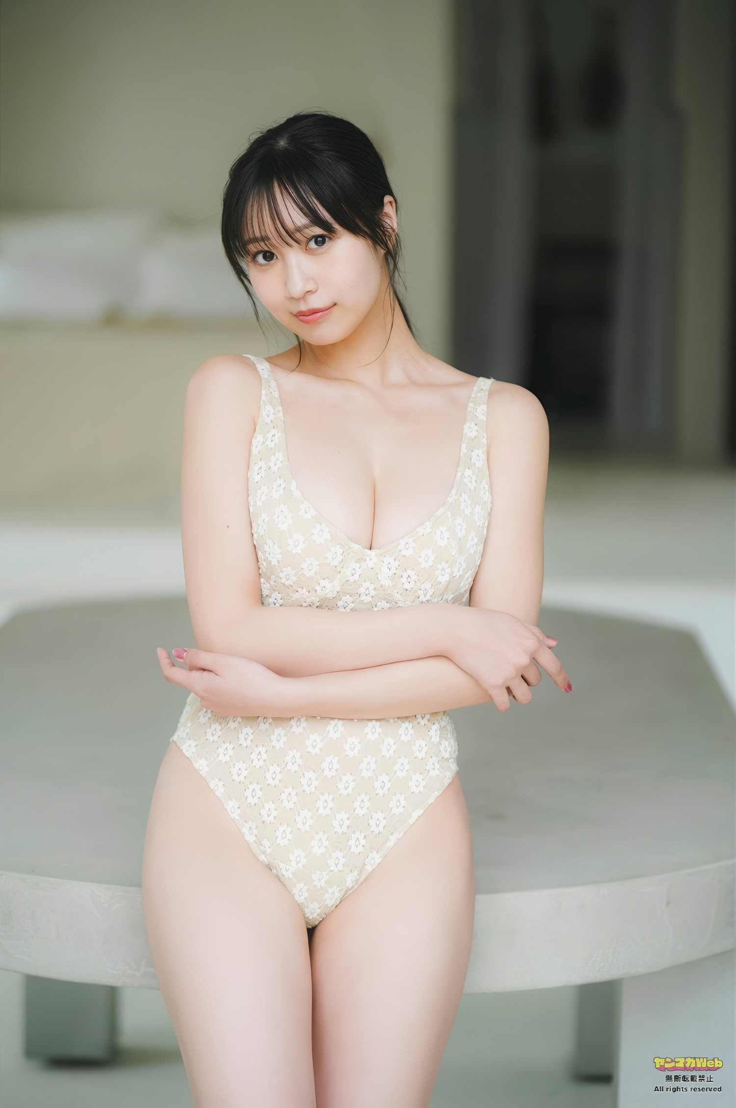 Aoi Mizobata 溝端葵, Young Magazine 2025 No.24 (ヤングマガジン 2025年24号)