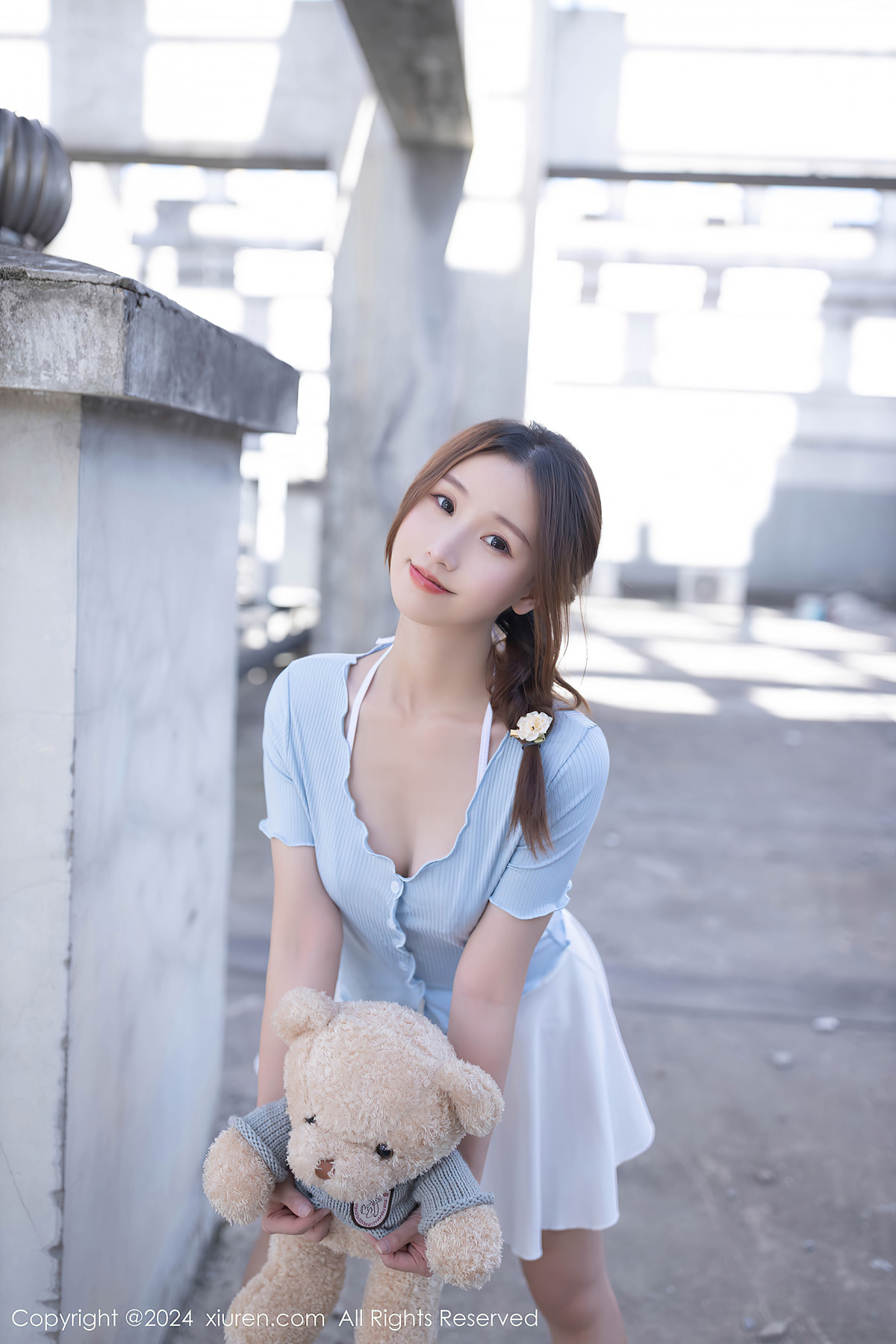 XiuRen秀人网 No.8369 杏子Yada
