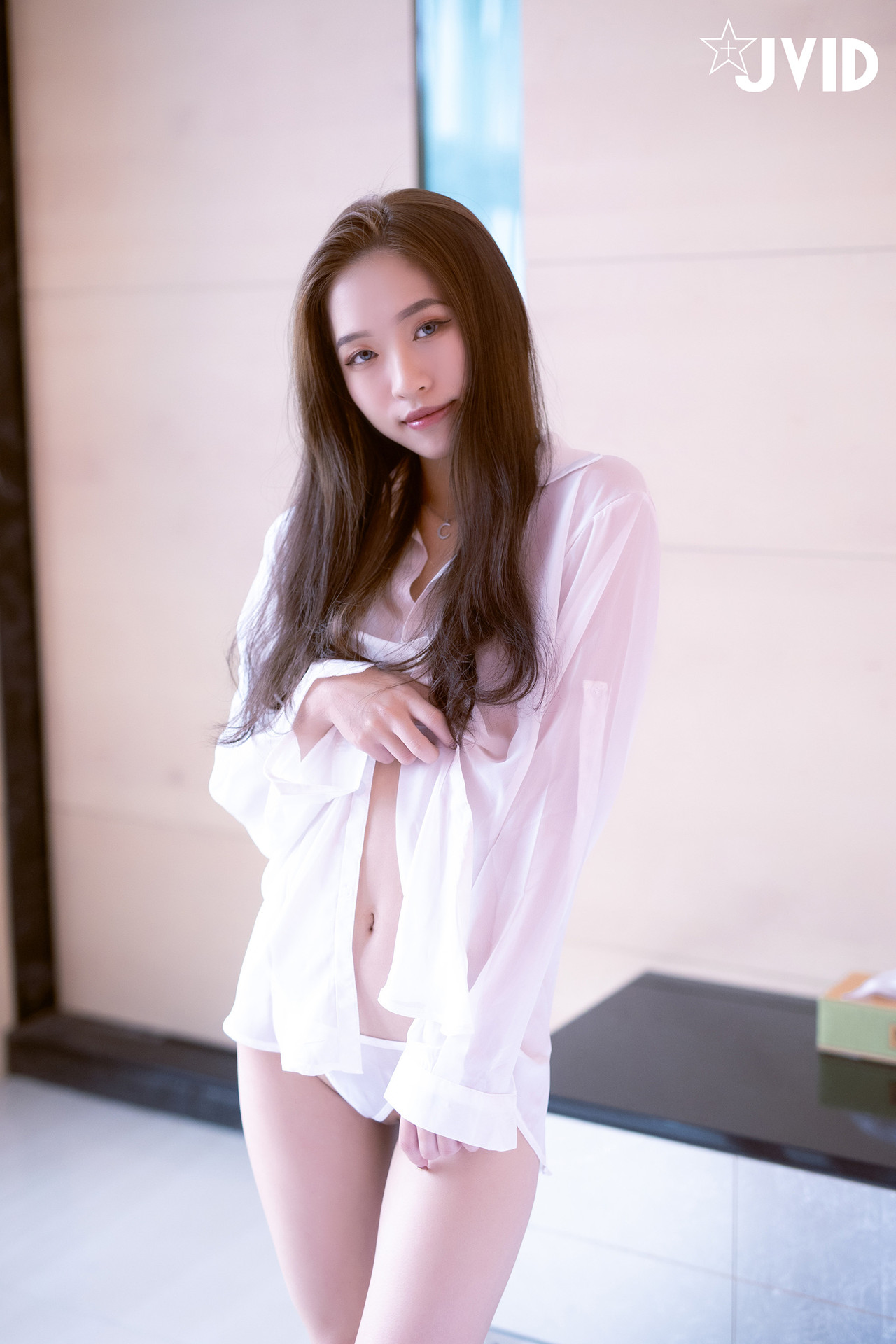 JVID 淇淇selina – 穀雨白露花茶 淇淇美少女四點全露 Set.01