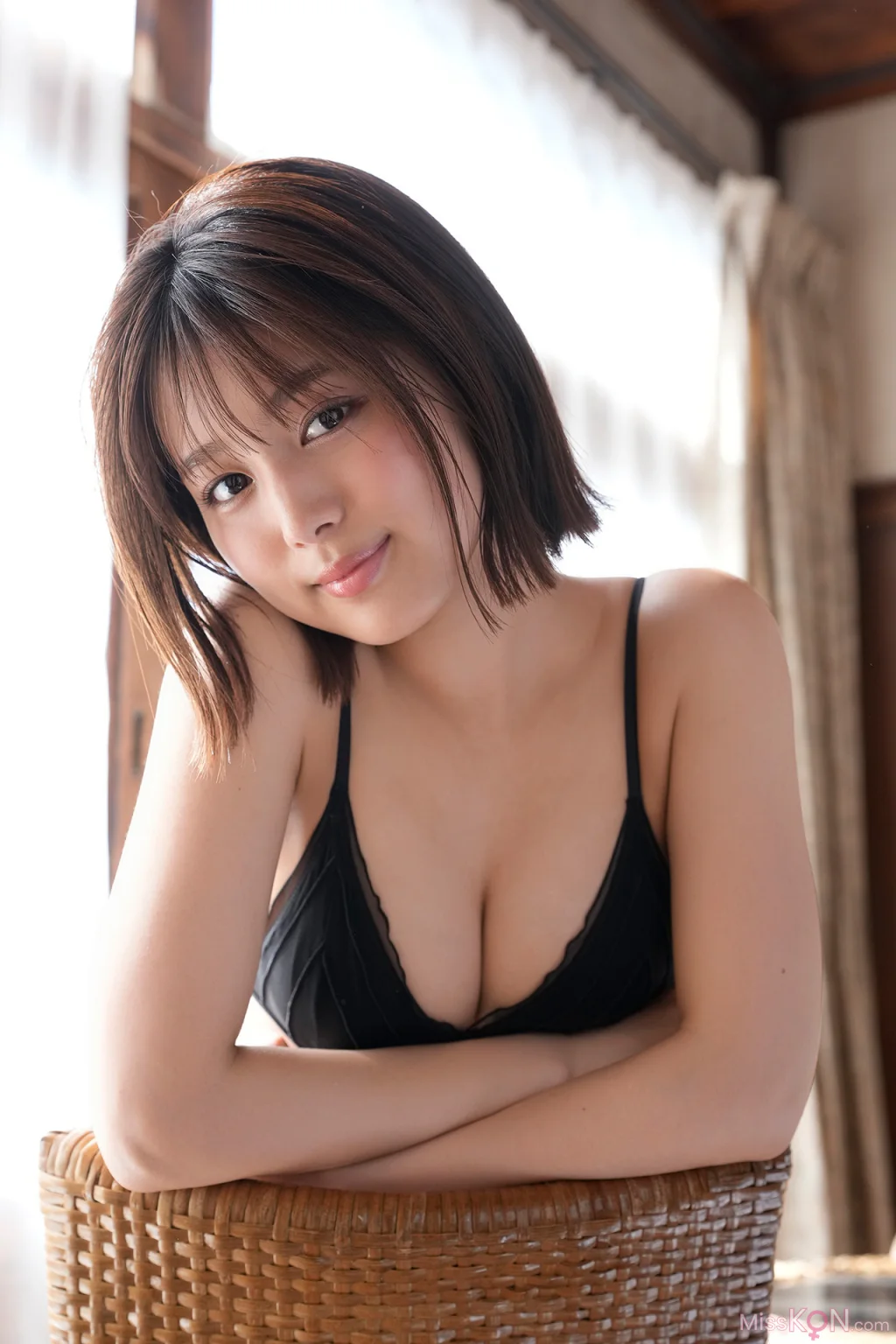 Ruka Kitano (北野瑠華)_ 恥じらうカラダ