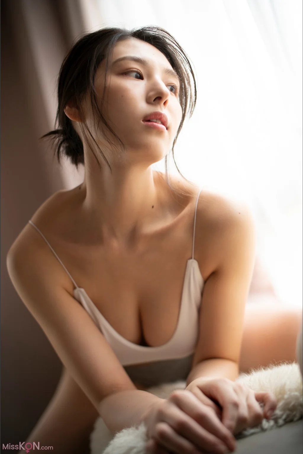 Iori Sagara (相樂伊織)_ 彼女は美バスト