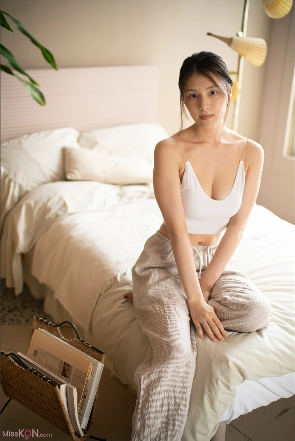 Iori Sagara (相樂伊織)_ 彼女は美バスト