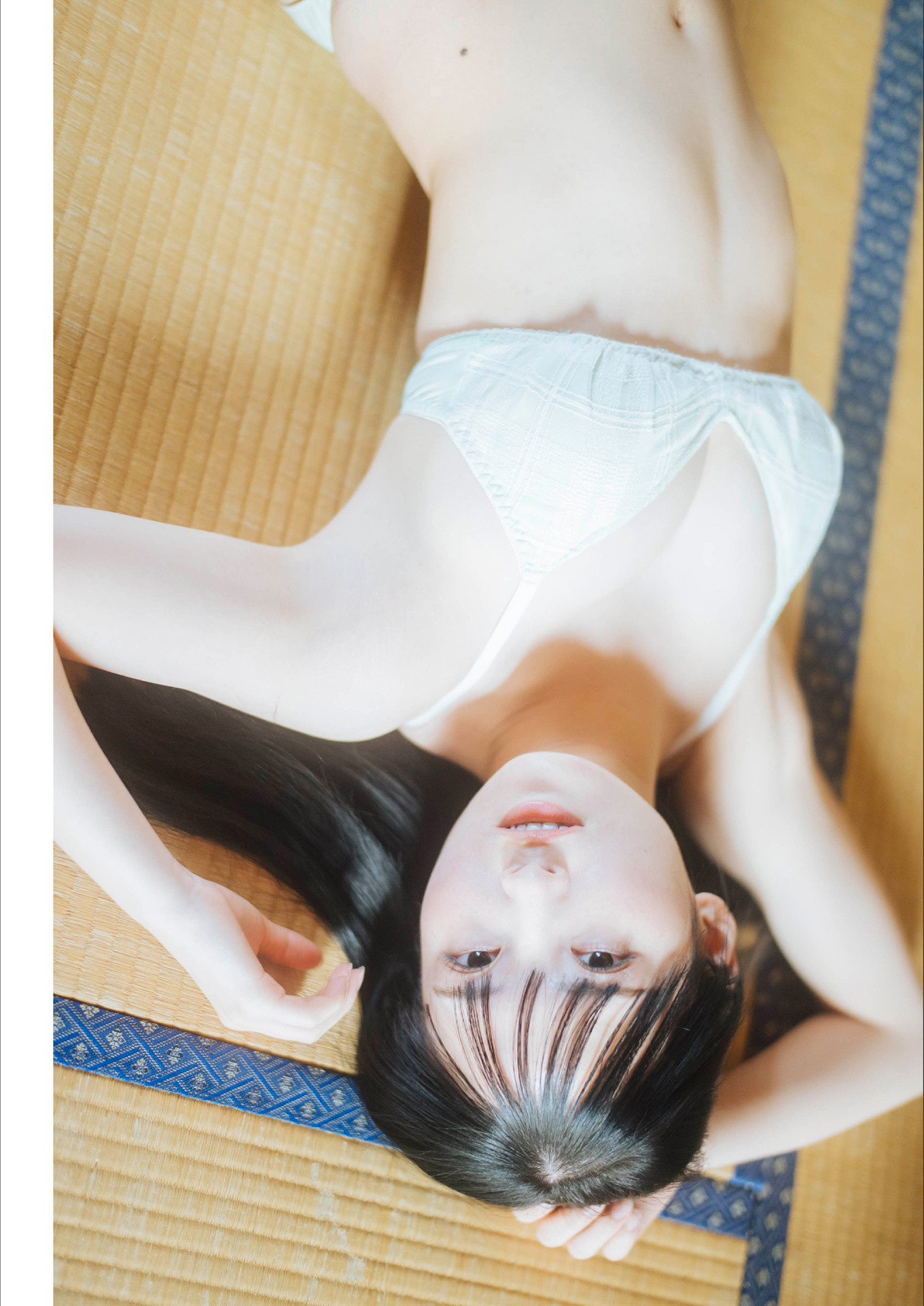 Yura Yura 由良ゆら, STRiKE! デジタル写真集 「ゆらと旅をしてみた。」 Set.03