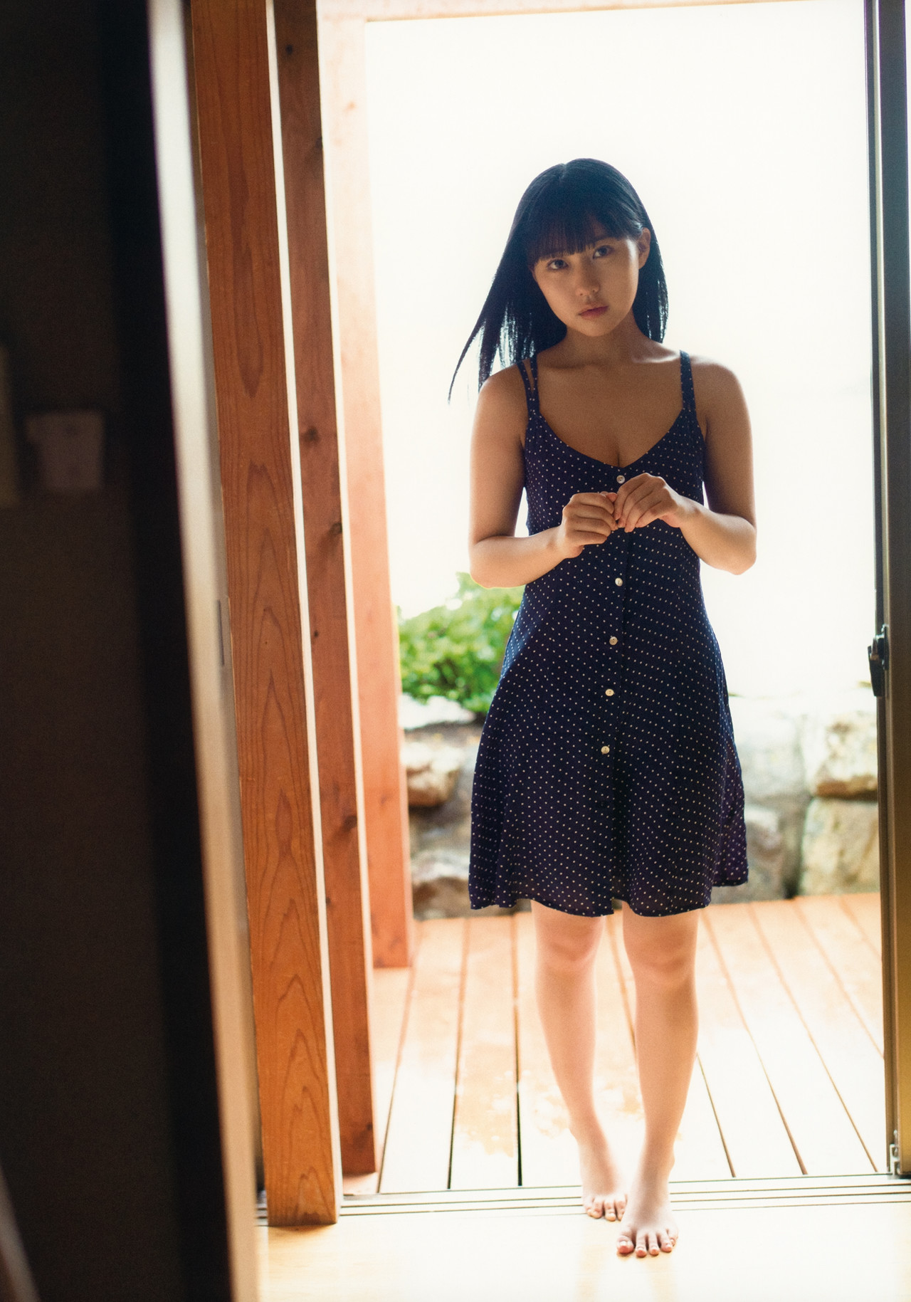 Miku Tanaka 田中美久, 1st写真集 「1／2少女」 Set.04