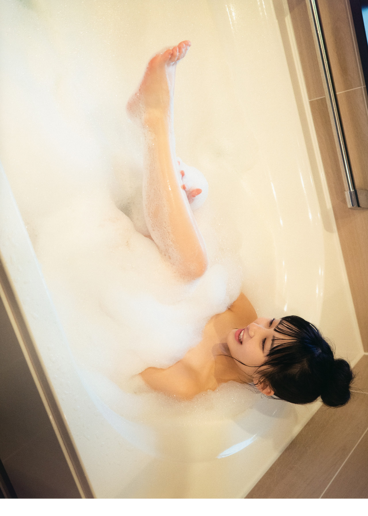 Miku Tanaka 田中美久, 1st写真集 「1／2少女」 Set.04