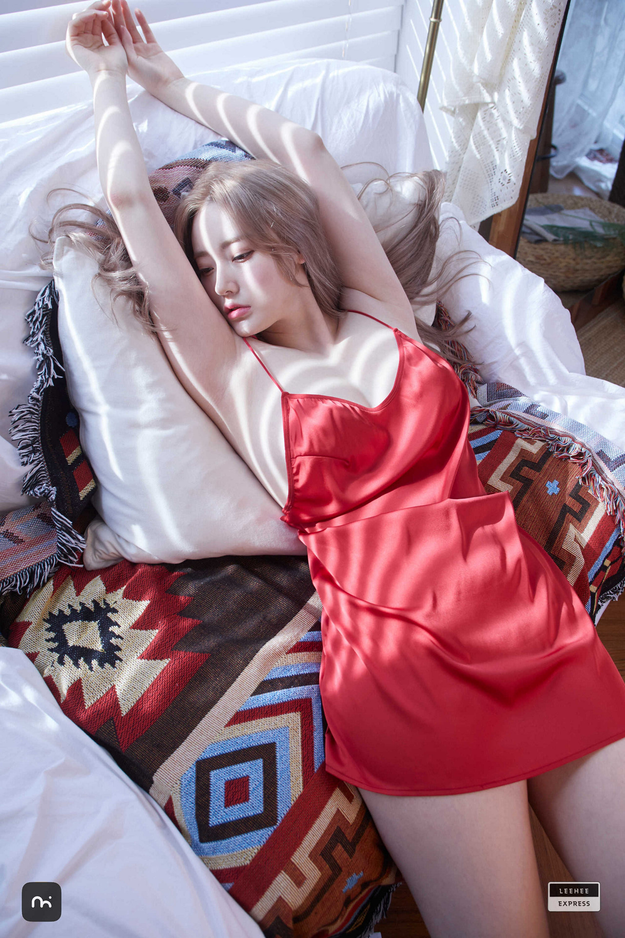 Jeong-Ah 정아, LEEHEE EXPRESS LEDG-246