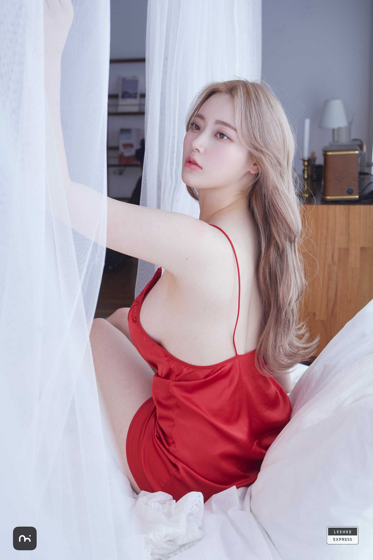 Jeong-Ah 정아, LEEHEE EXPRESS LEDG-246