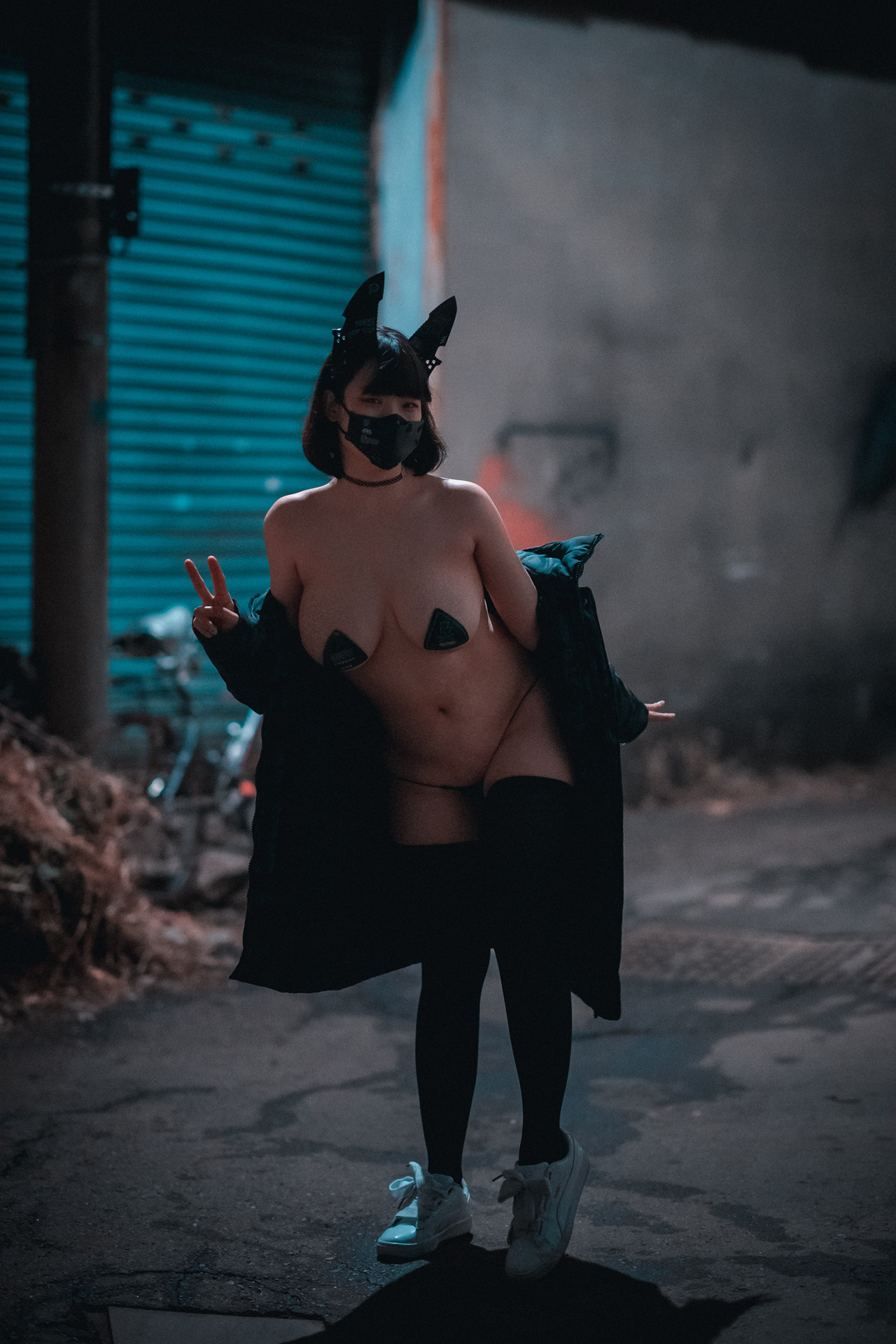 Mimmi 밈미, DJAWA ‘Rudy The Wolf of Midnight’ Set.01