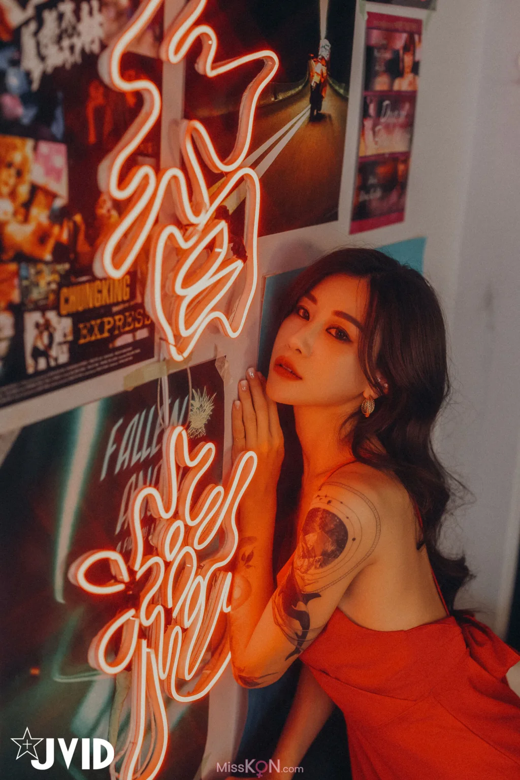 [JVID] Lara 雙囍_ 🔞就想一個晚上做完不留遺憾⚡探索肉體神秘三角洲😎那征服你我的迷人電眼🔥讓精氣全數爆發🌋