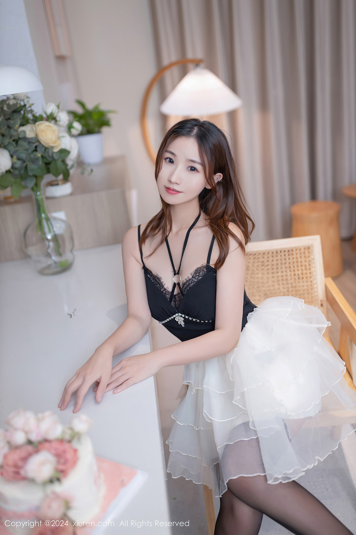 XiuRen秀人网 No.8398 杏子Yada