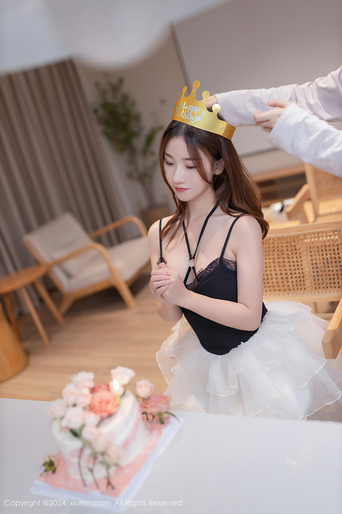 XiuRen秀人网 No.8398 杏子Yada