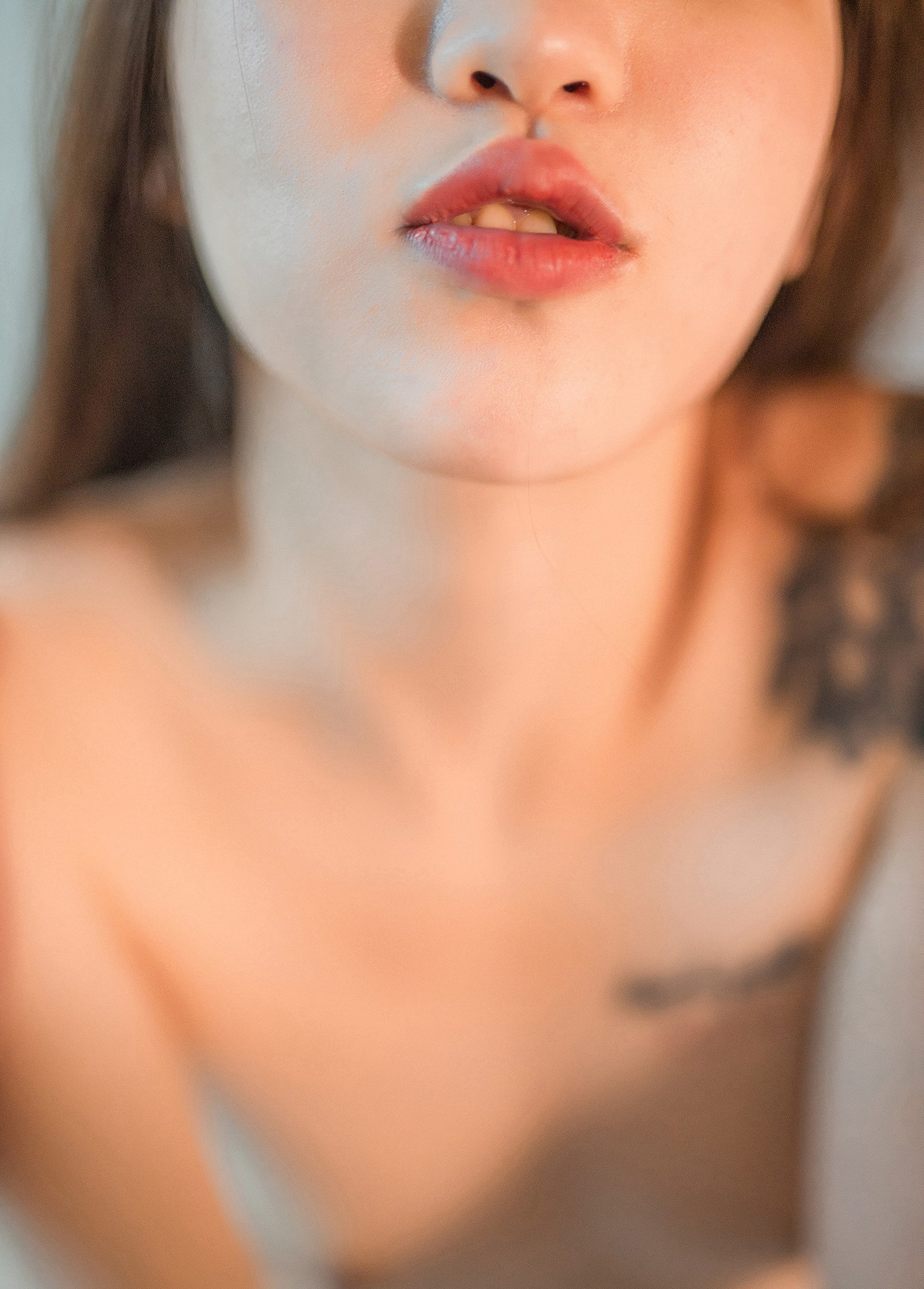 JVID Catlin 高校初恋女生-运动后Sex-約打籃球-卻被好友偷約去旅館 Set.03