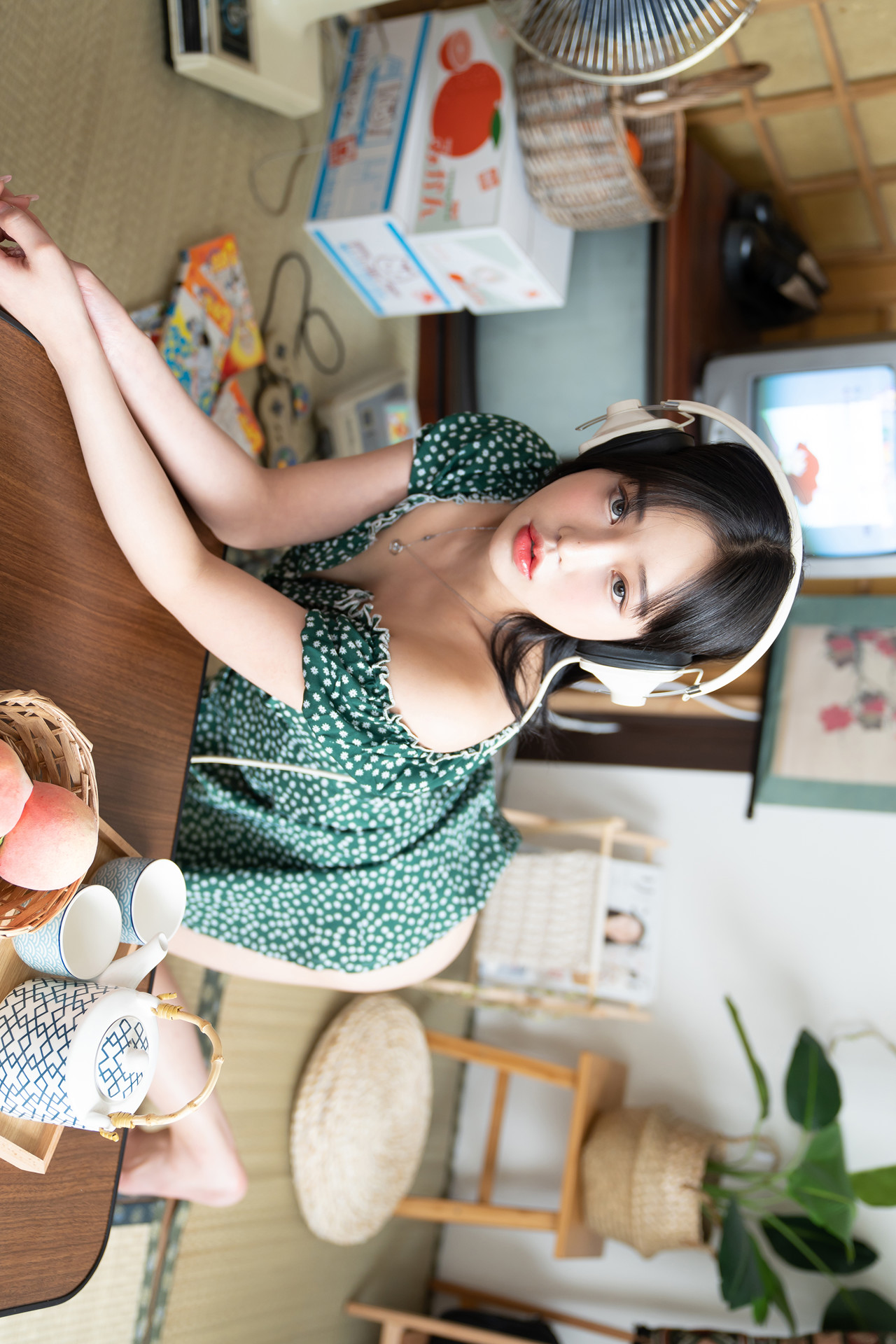Leeae 이아이, Photobook ‘Hot Vacation’