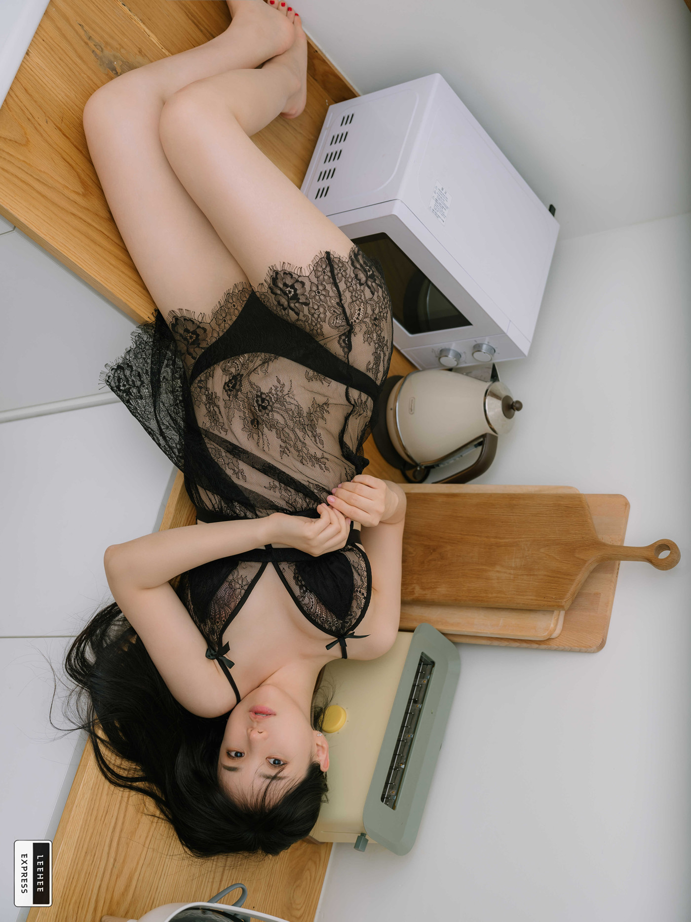 Yuri 유리, LEEHEE EXPRESS LEBE-161 Set.02