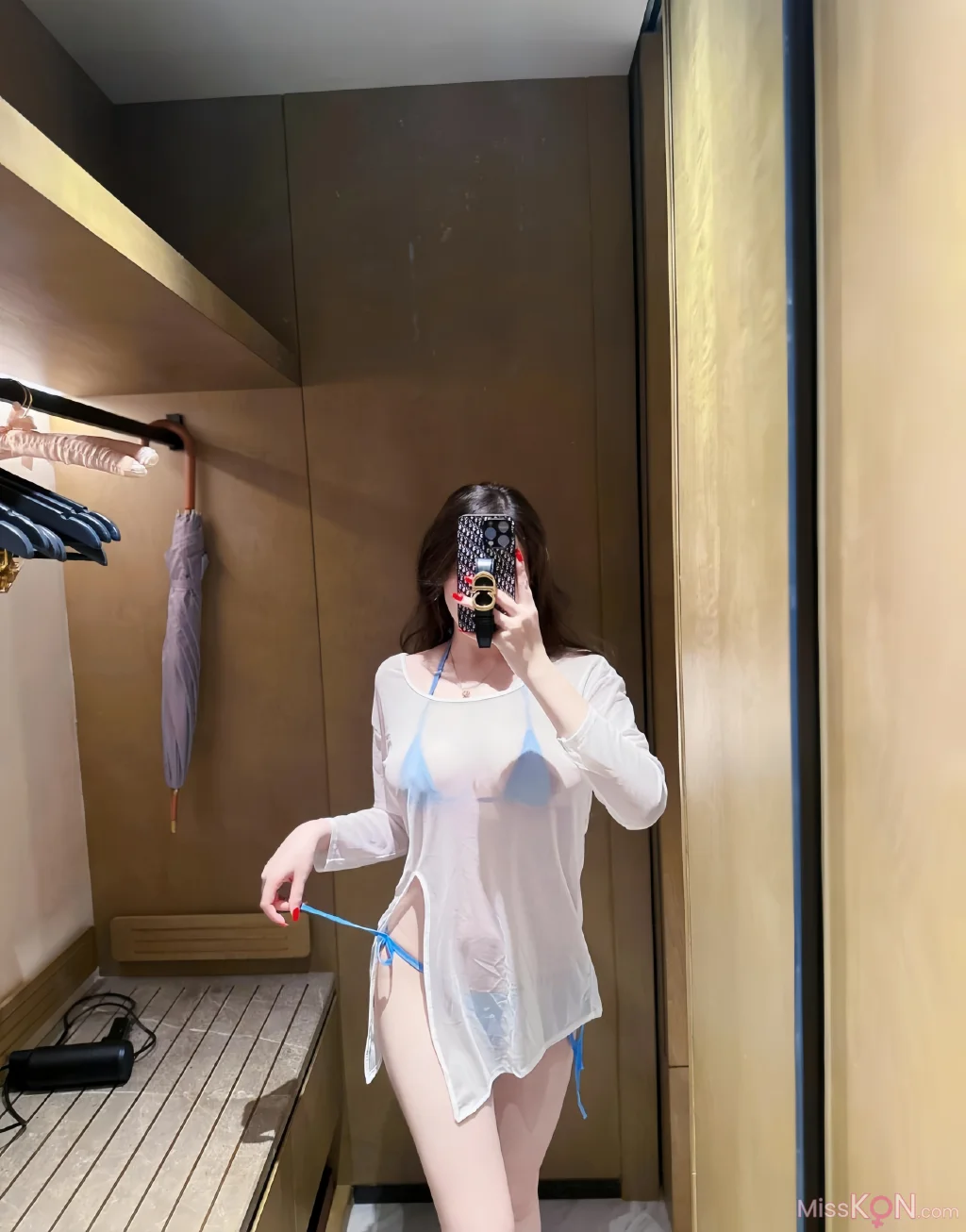 可可西yyy_ 浴室比基尼