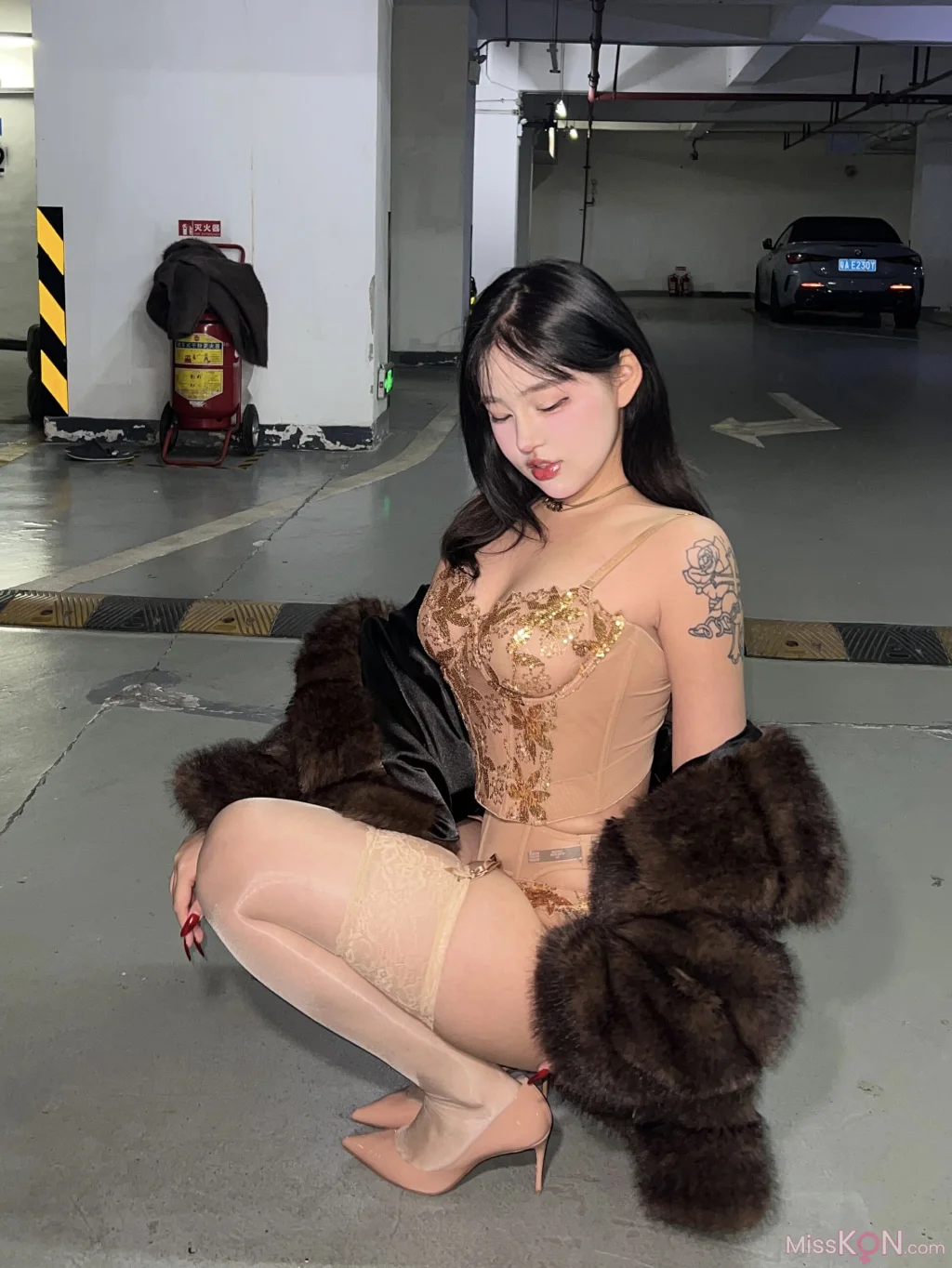 小u优优子_ 2024 Collection