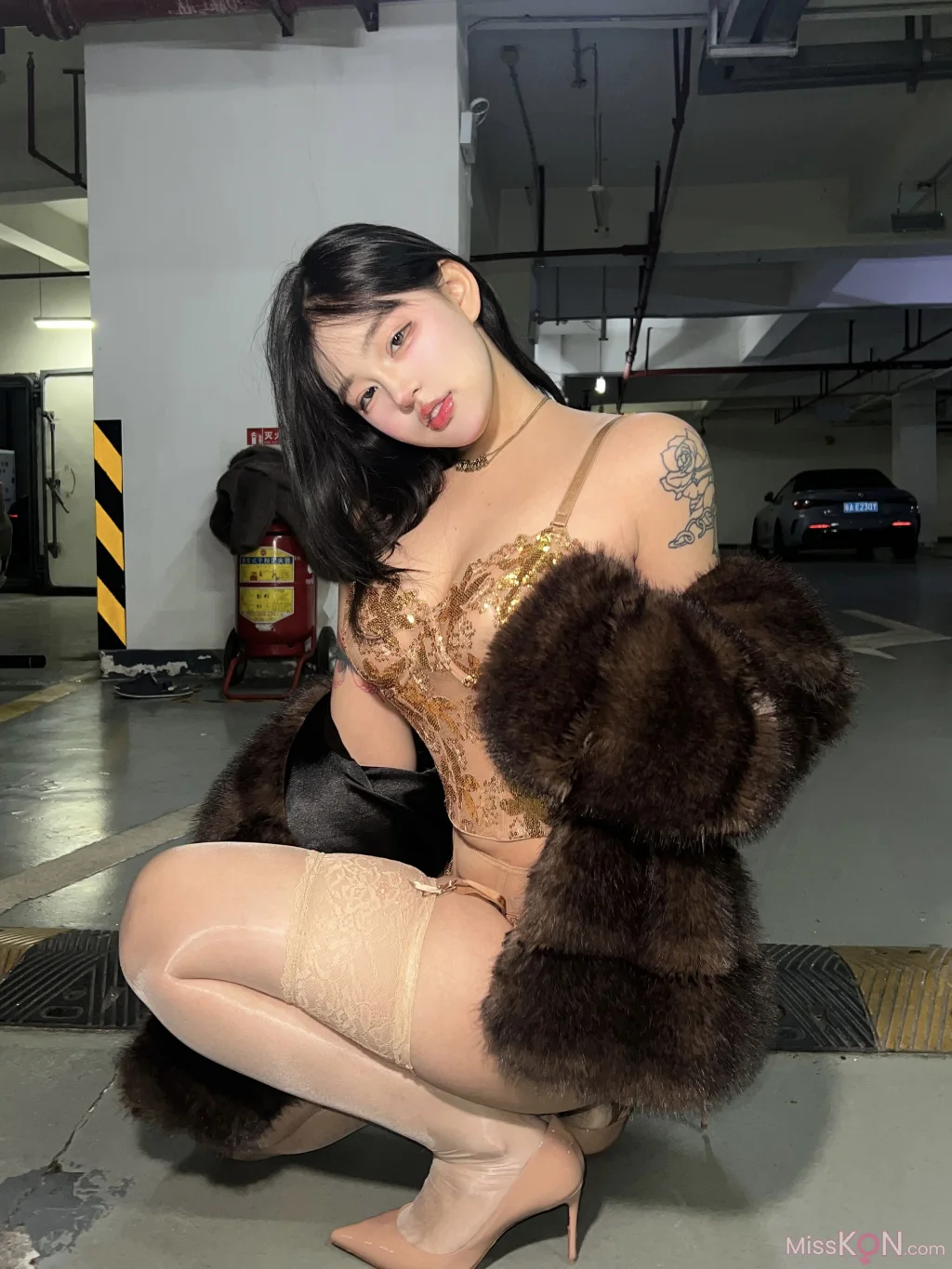 小u优优子_ 2024 Collection