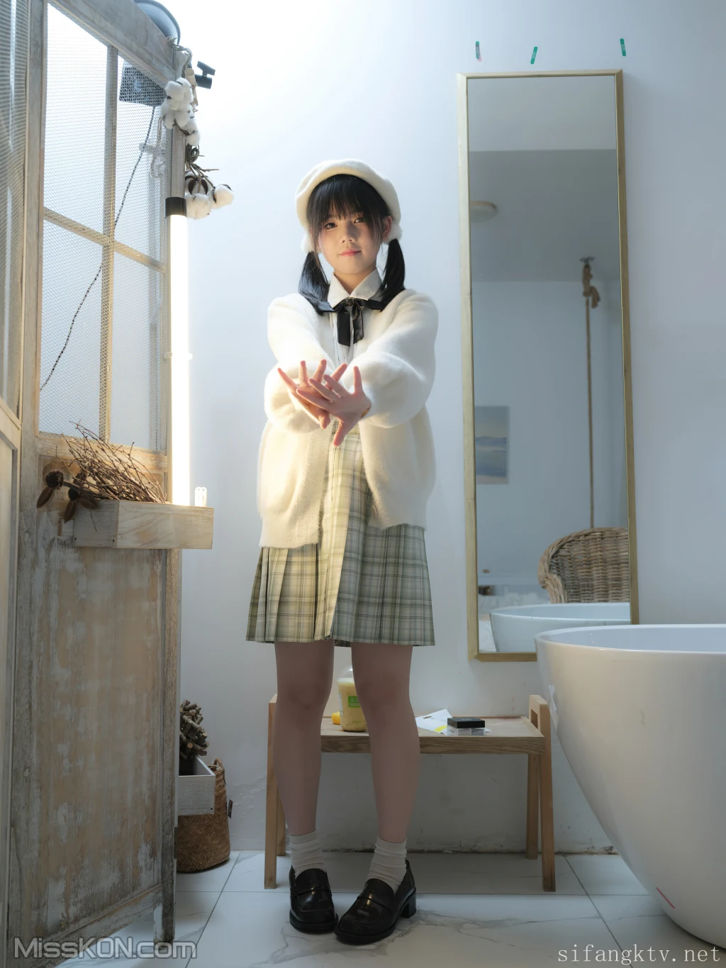 少女秩序 – R18 小鱼_ 万元私定 丝滑萝莉