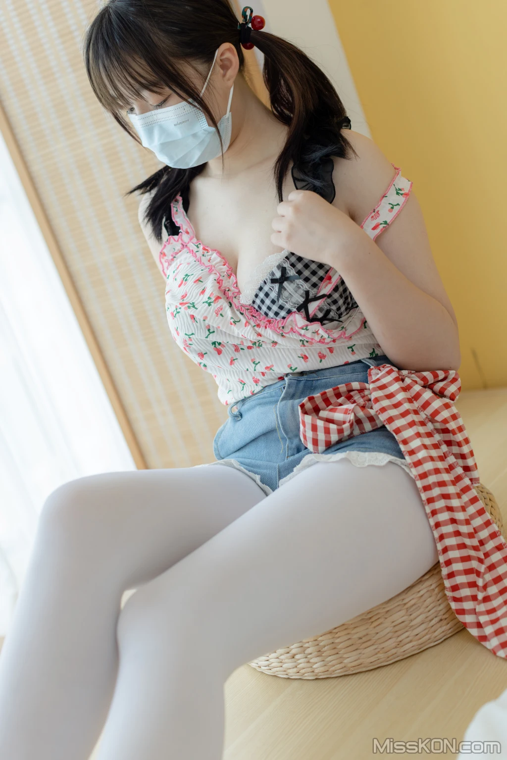 少女秩序 – 内部定制 No.05 巨乳白丝