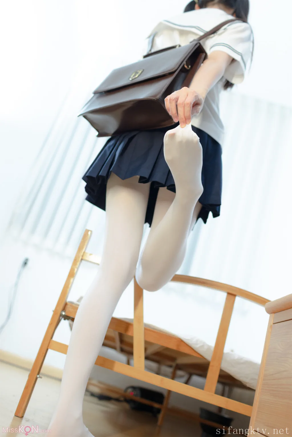 少女秩序 – 内部定制 VIP06 双马尾少女胶带捆绑 可爱萝莉 完美露脸