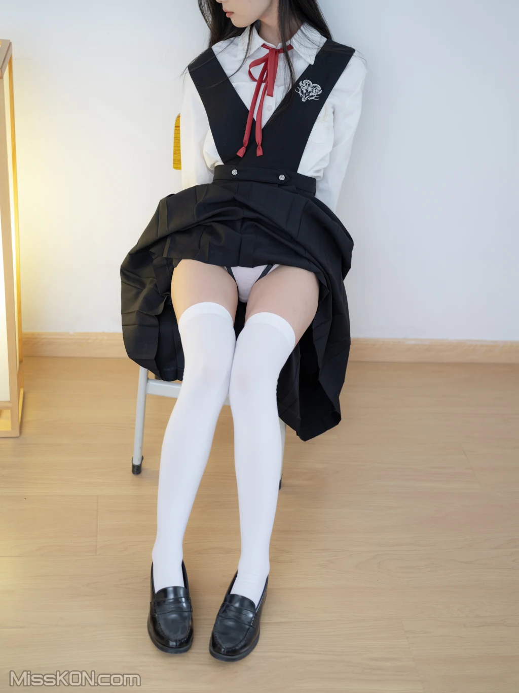 少女秩序 – 晞可 束缚衣白虎极品嫩妹