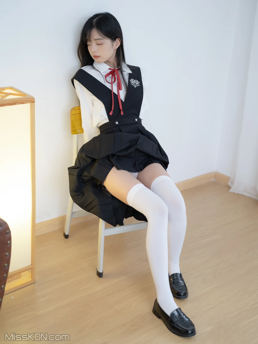 少女秩序 – 晞可 束缚衣白虎极品嫩妹