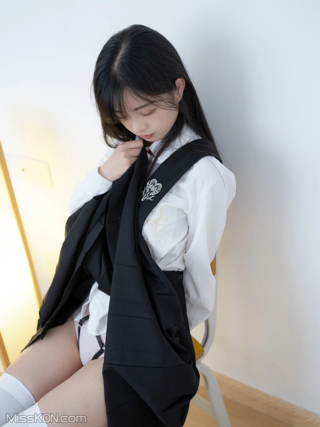 少女秩序 – 晞可 束缚衣白虎极品嫩妹
