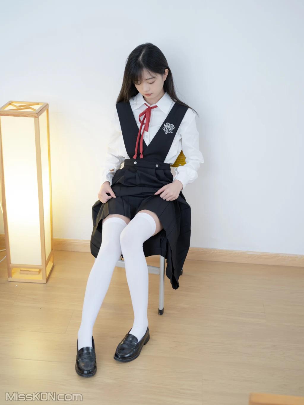 少女秩序 – 晞可 束缚衣白虎极品嫩妹