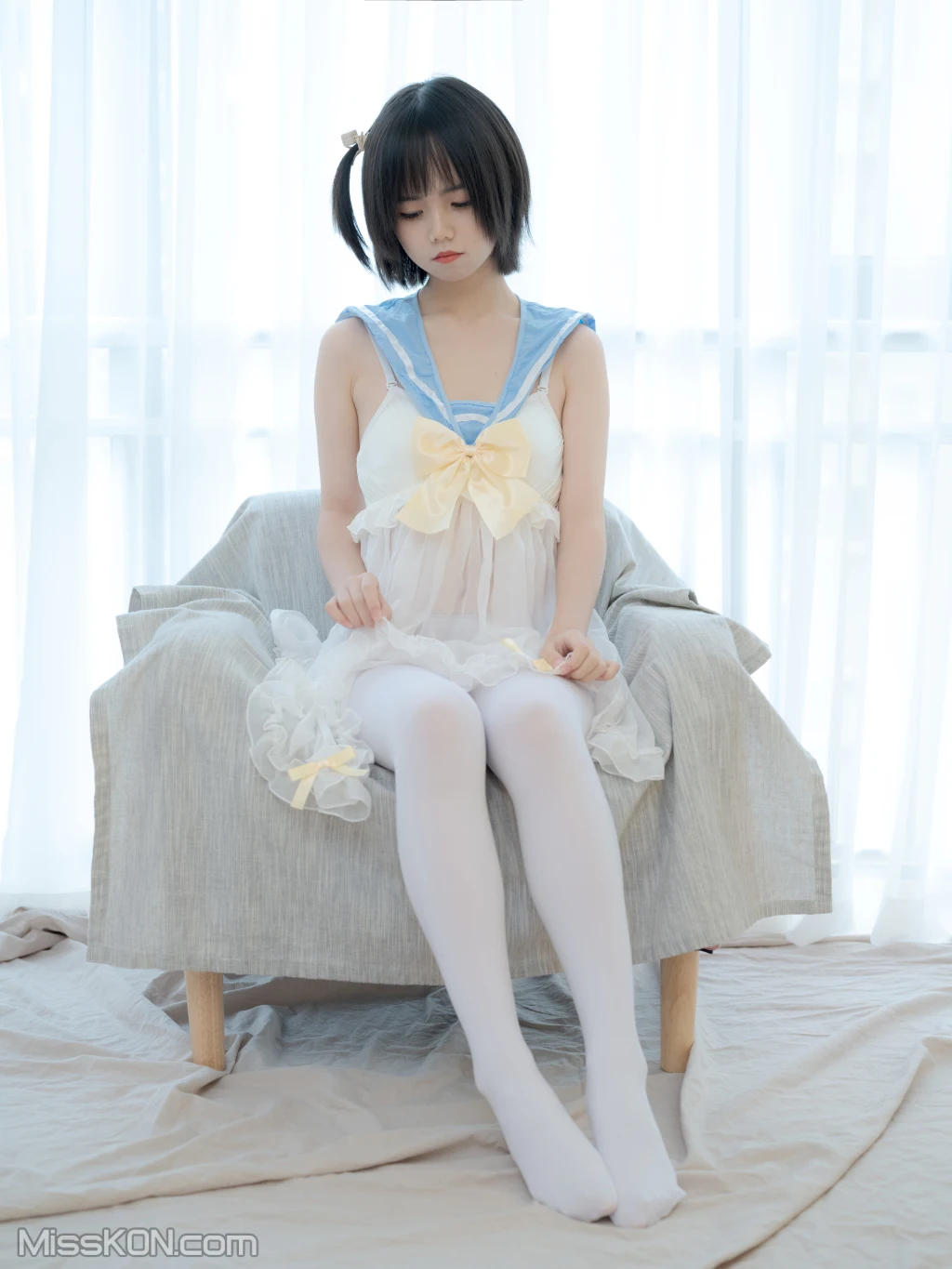 少女秩序_ Gr07L