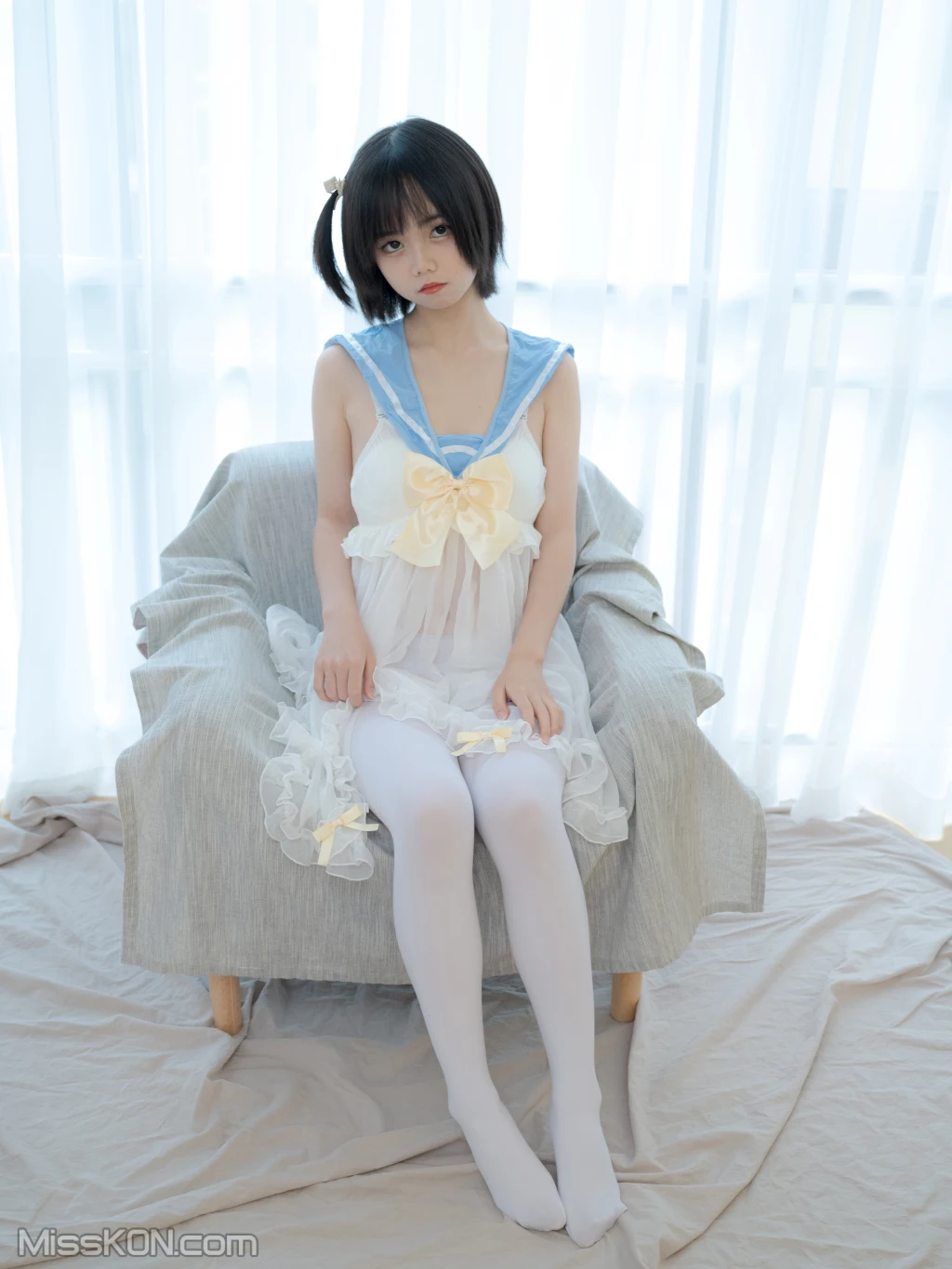 少女秩序_ Gr07L