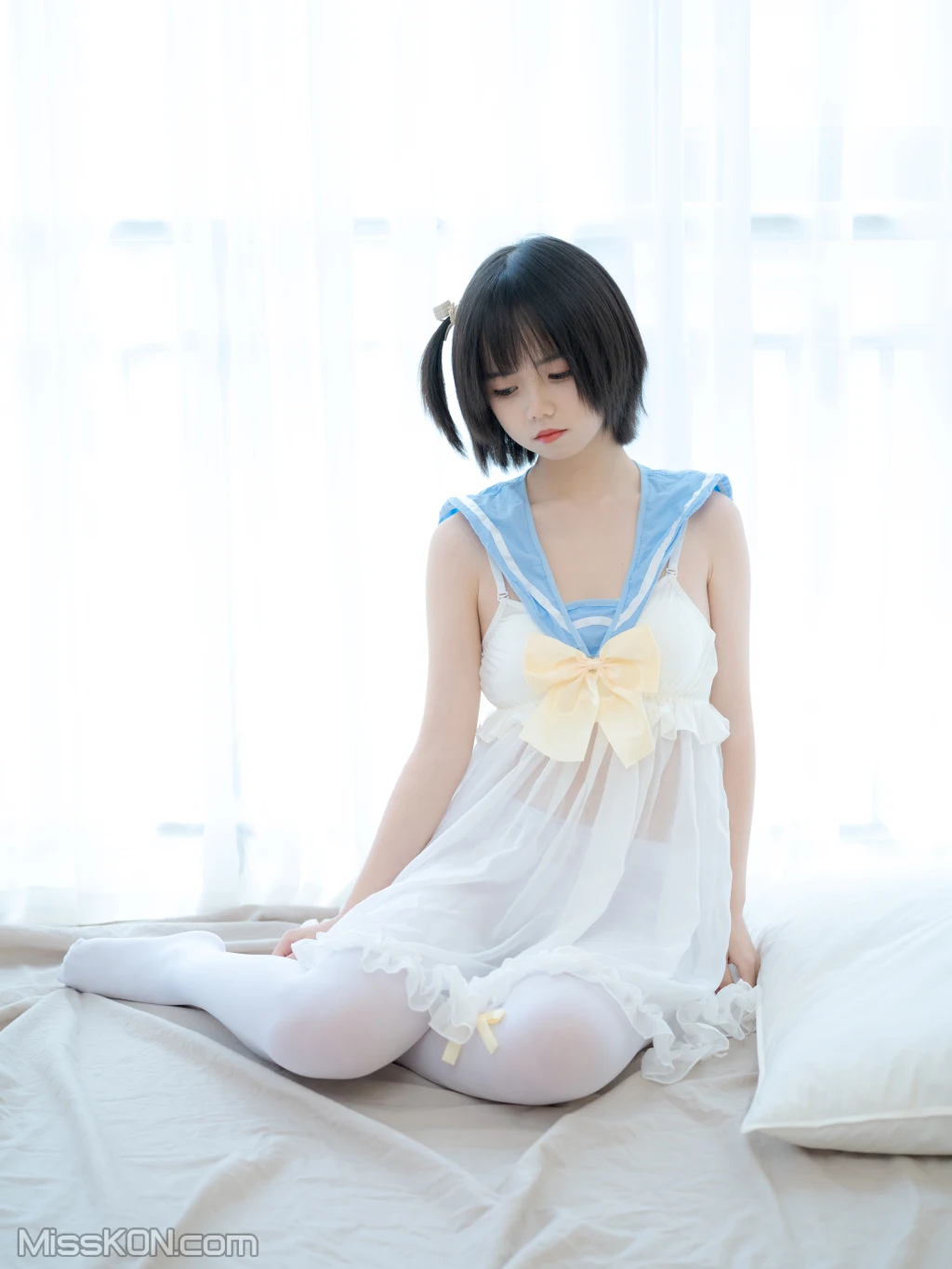 少女秩序_ Gr07L