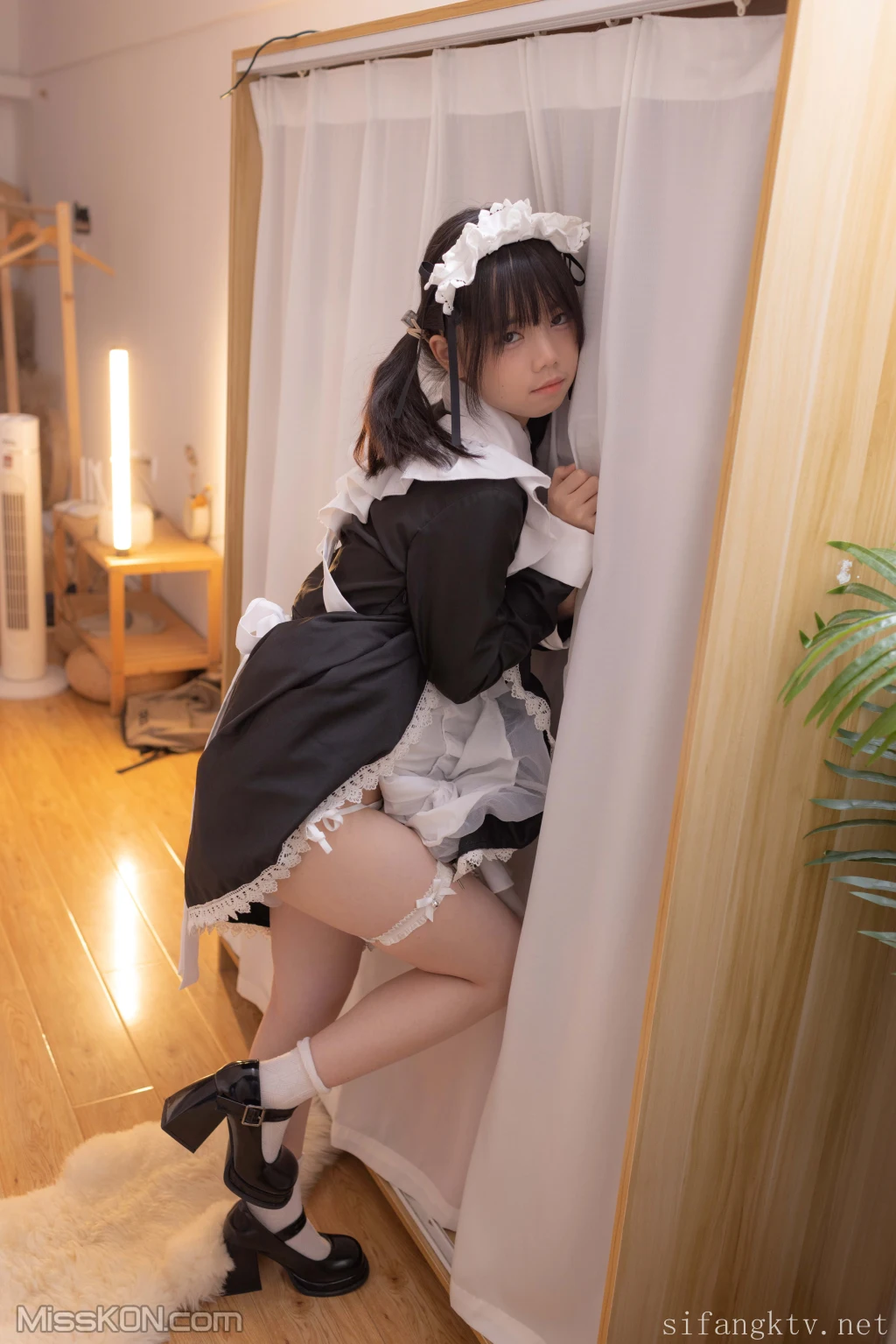 少女秩序_ R18 小鱼 丝滑萝莉居家女仆