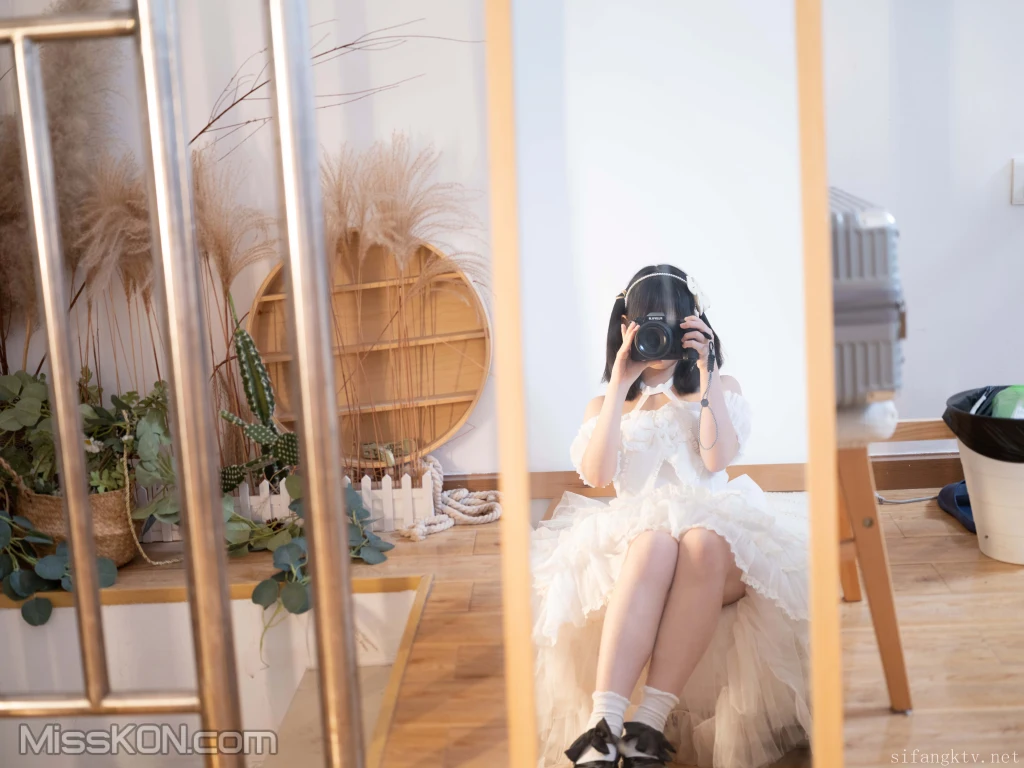 少女秩序_ R18 小鱼 丝滑萝莉居家女仆