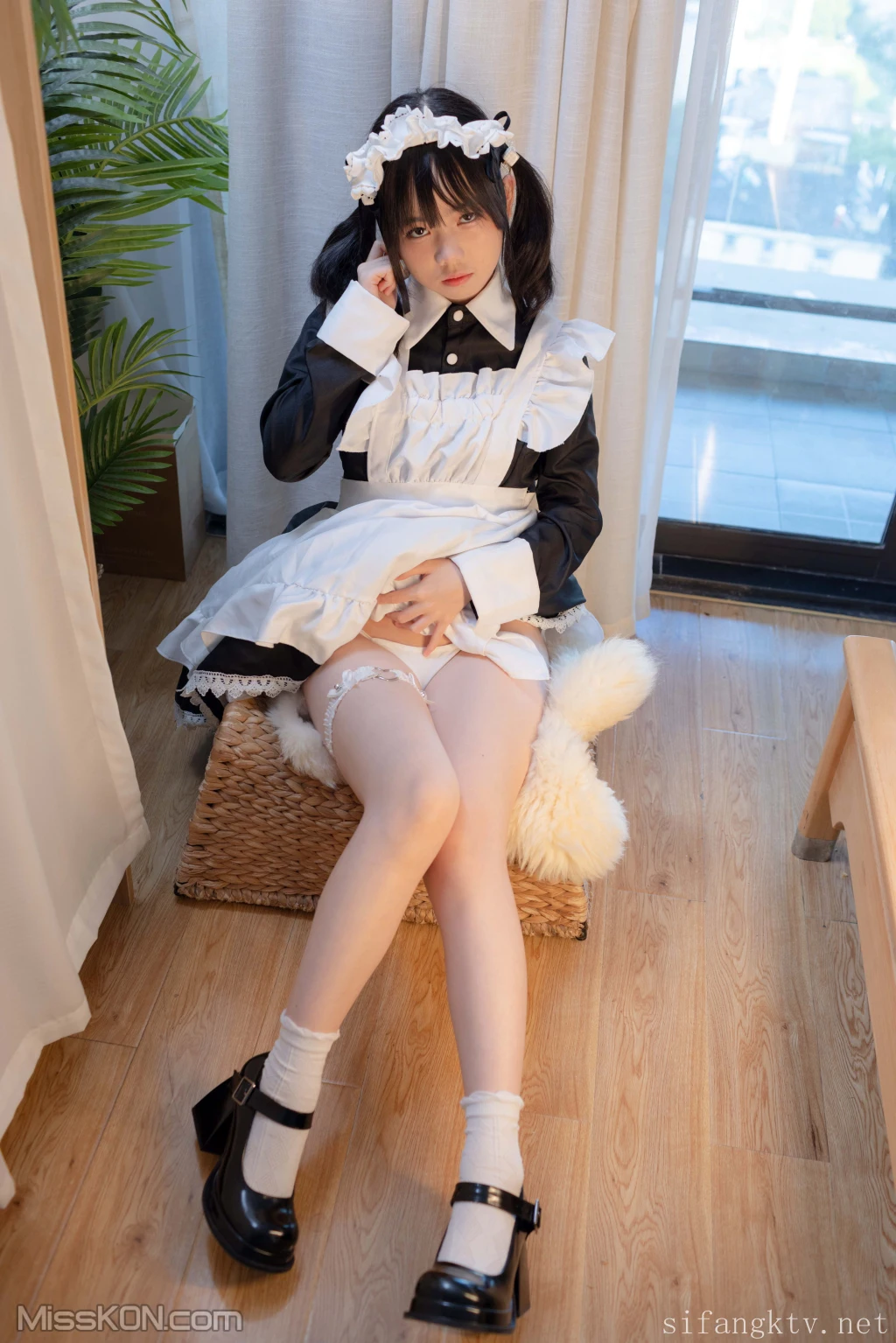 少女秩序_ R18 小鱼 丝滑萝莉居家女仆