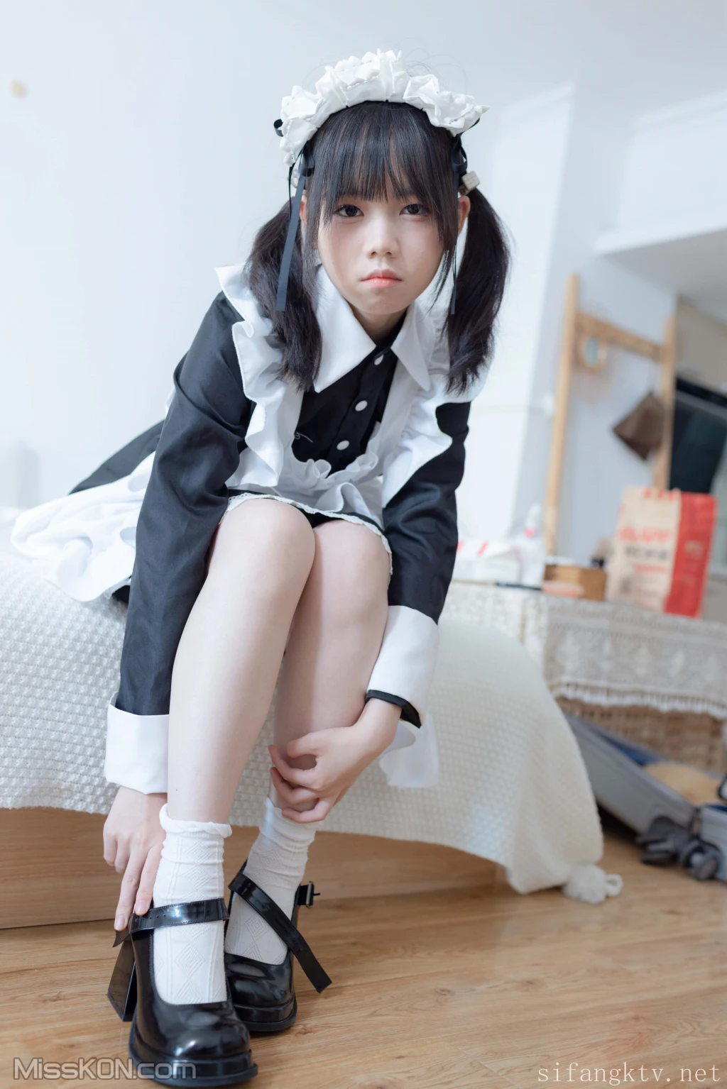 少女秩序_ R18 小鱼 丝滑萝莉居家女仆