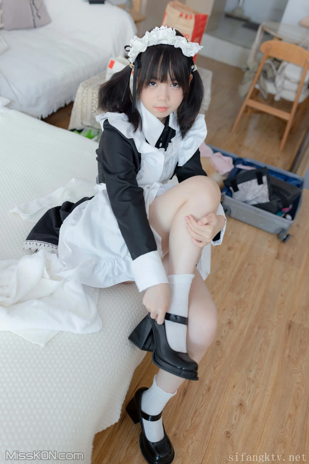 少女秩序_ R18 小鱼 丝滑萝莉居家女仆
