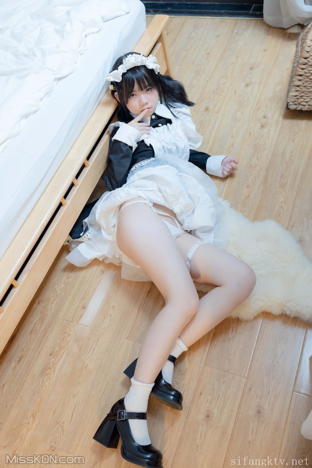 少女秩序_ R18 小鱼 丝滑萝莉居家女仆