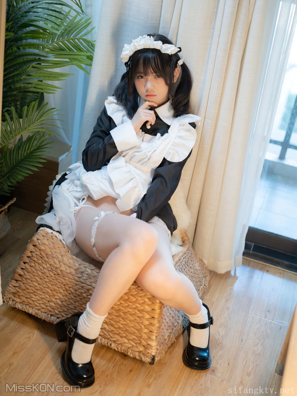 少女秩序_ R18 小鱼 丝滑萝莉居家女仆