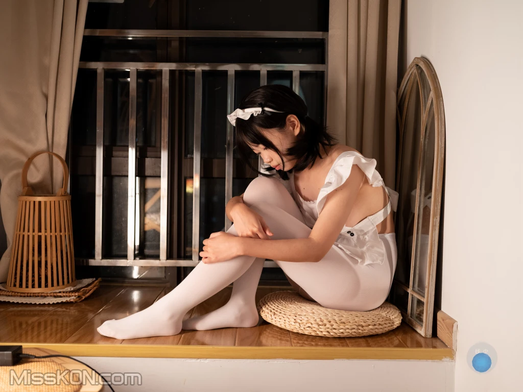 少女秩序_ R18 童颜巨乳小萝莉 露脸女仆白丝诱惑